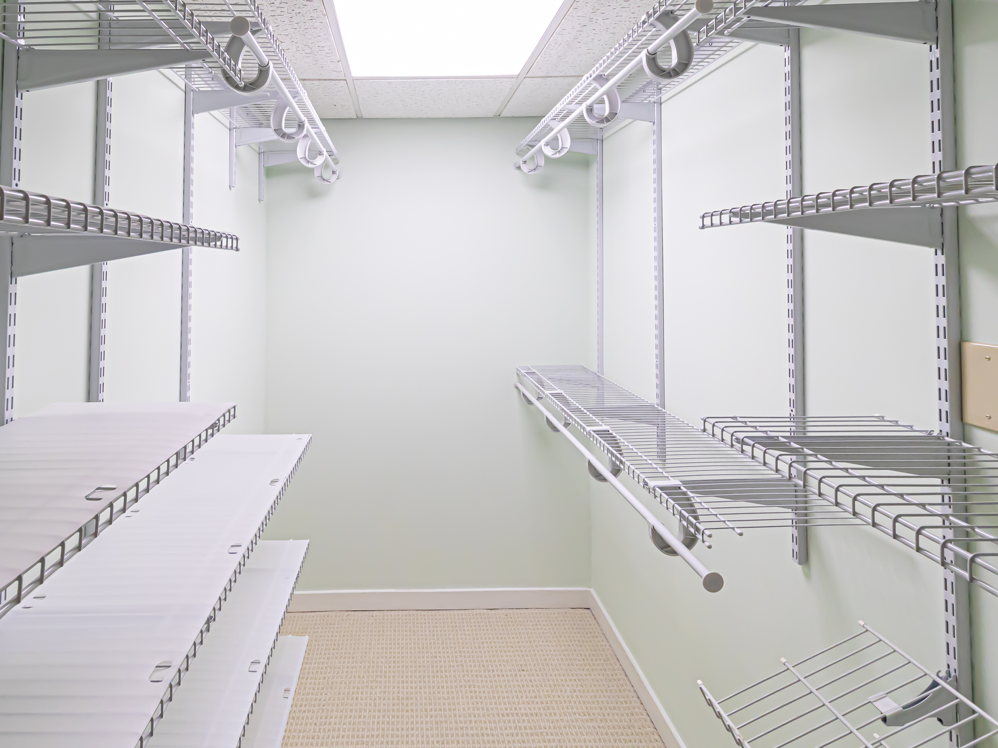 Hilton Head Island, South Carolina, 29926, United States, 3 Bedrooms Bedrooms, ,3 BathroomsBathrooms,Residential,For Sale,1979140