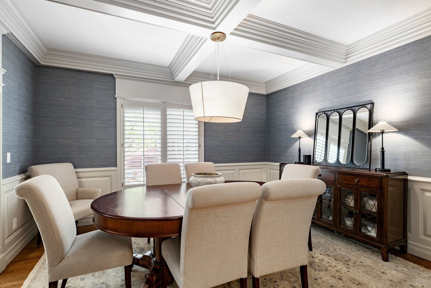  BEAUTIFULLY UPDATED FEDERAL HEIGHTS TWO STORY HOME - 物件實景
