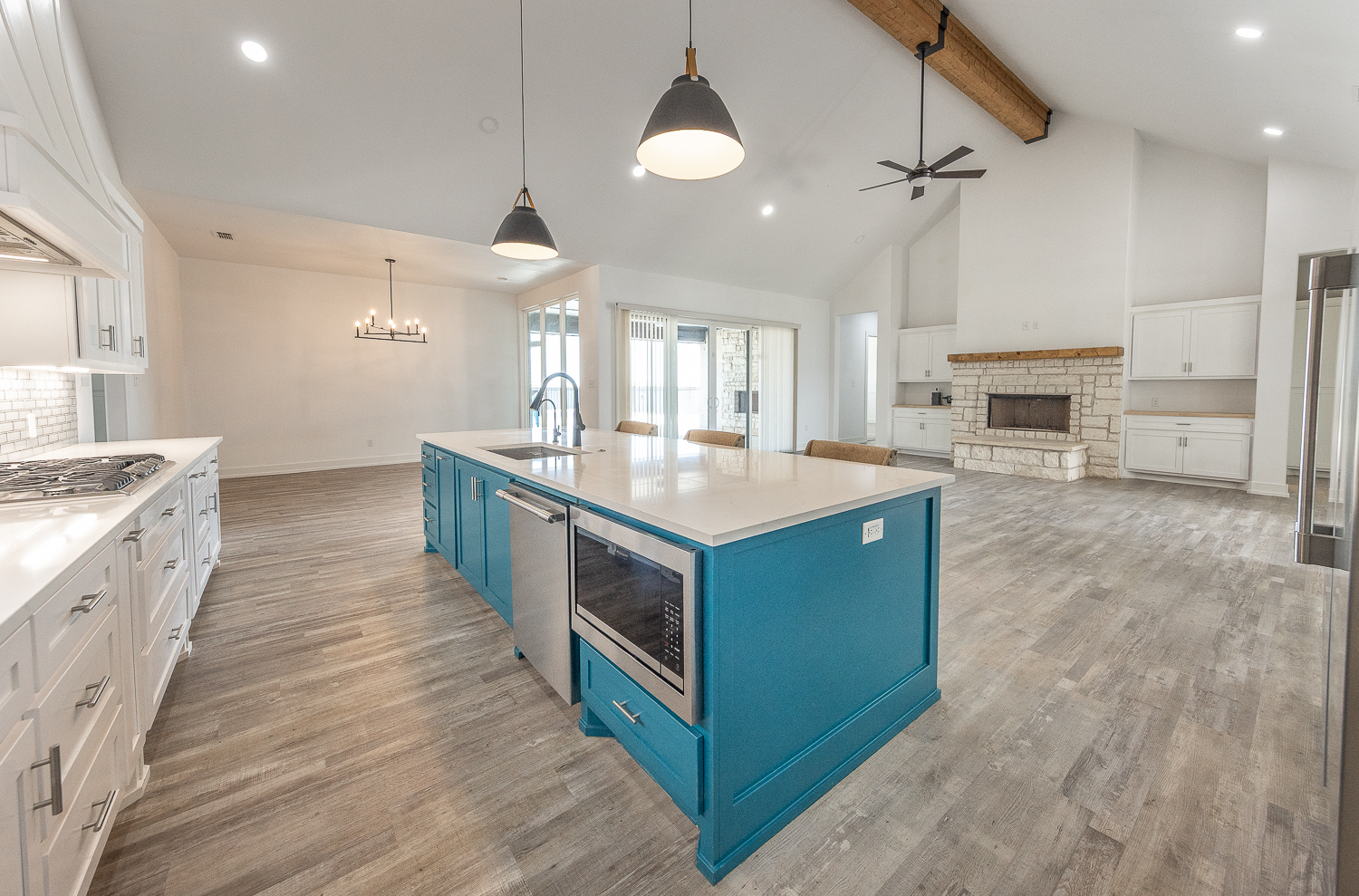 Lubbock, Texas, 79423, United States, 4 Bedrooms Bedrooms, ,3 BathroomsBathrooms,Residential,For Sale,1926032