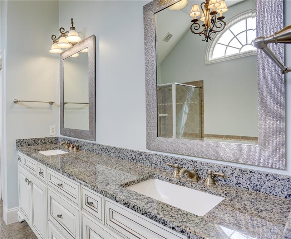 Suwanee, Georgia, 30024, United States, 5 Bedrooms Bedrooms, ,5 BathroomsBathrooms,Residential,For Sale,2025852