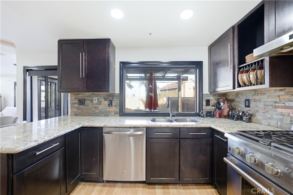 Fontana, California, 92336, United States, 3 Bedrooms Bedrooms, ,2 BathroomsBathrooms,Residential,For Sale,2028029