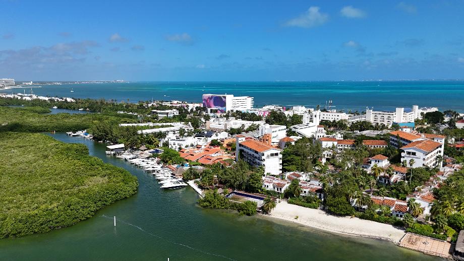Benito Juárez, Quintana Roo, 77500, Mexico, 4 Bedrooms Bedrooms, ,5 BathroomsBathrooms,Residential,For Sale,1713149