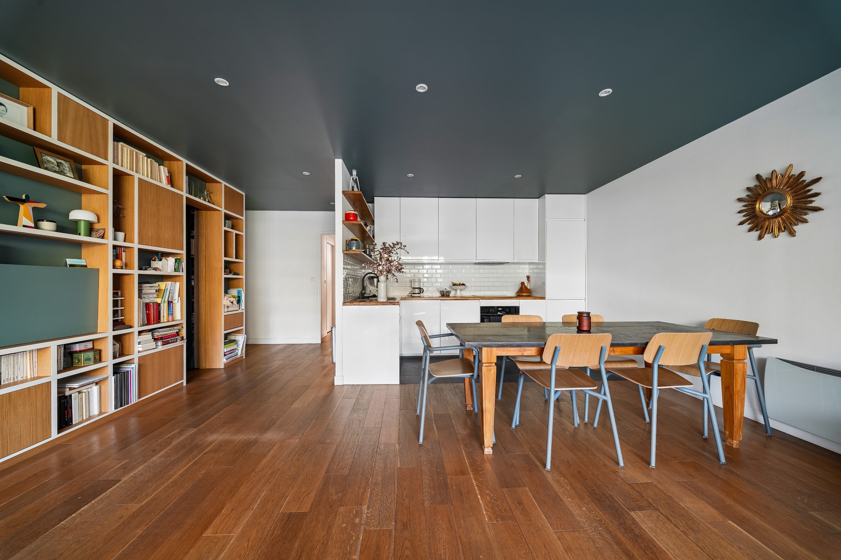  Renovated Family Apartment with Balconies – Pasteur School Catchment Area - 物件實景
