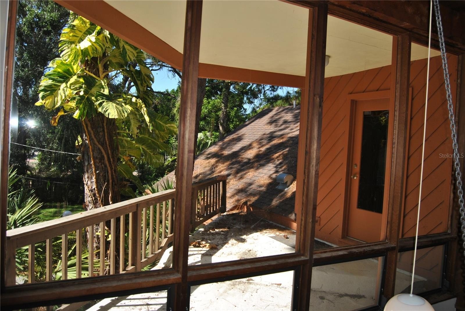 ST PETERSBURG, Florida, 33705, United States, 3 Bedrooms Bedrooms, ,3 BathroomsBathrooms,Residential,For Sale,1977227