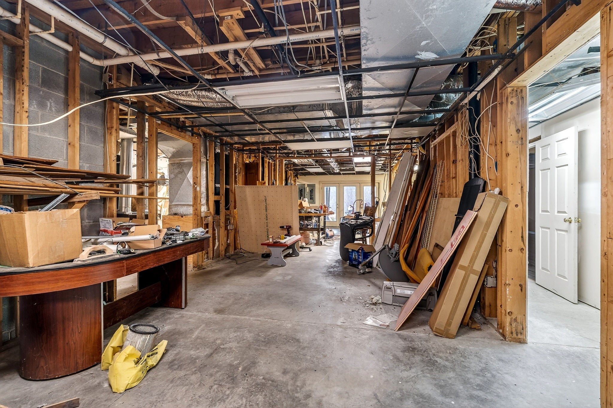 Smithville, Tennessee, 37166, United States, 6 Bedrooms Bedrooms, ,6 BathroomsBathrooms,Residential,For Sale,2008890