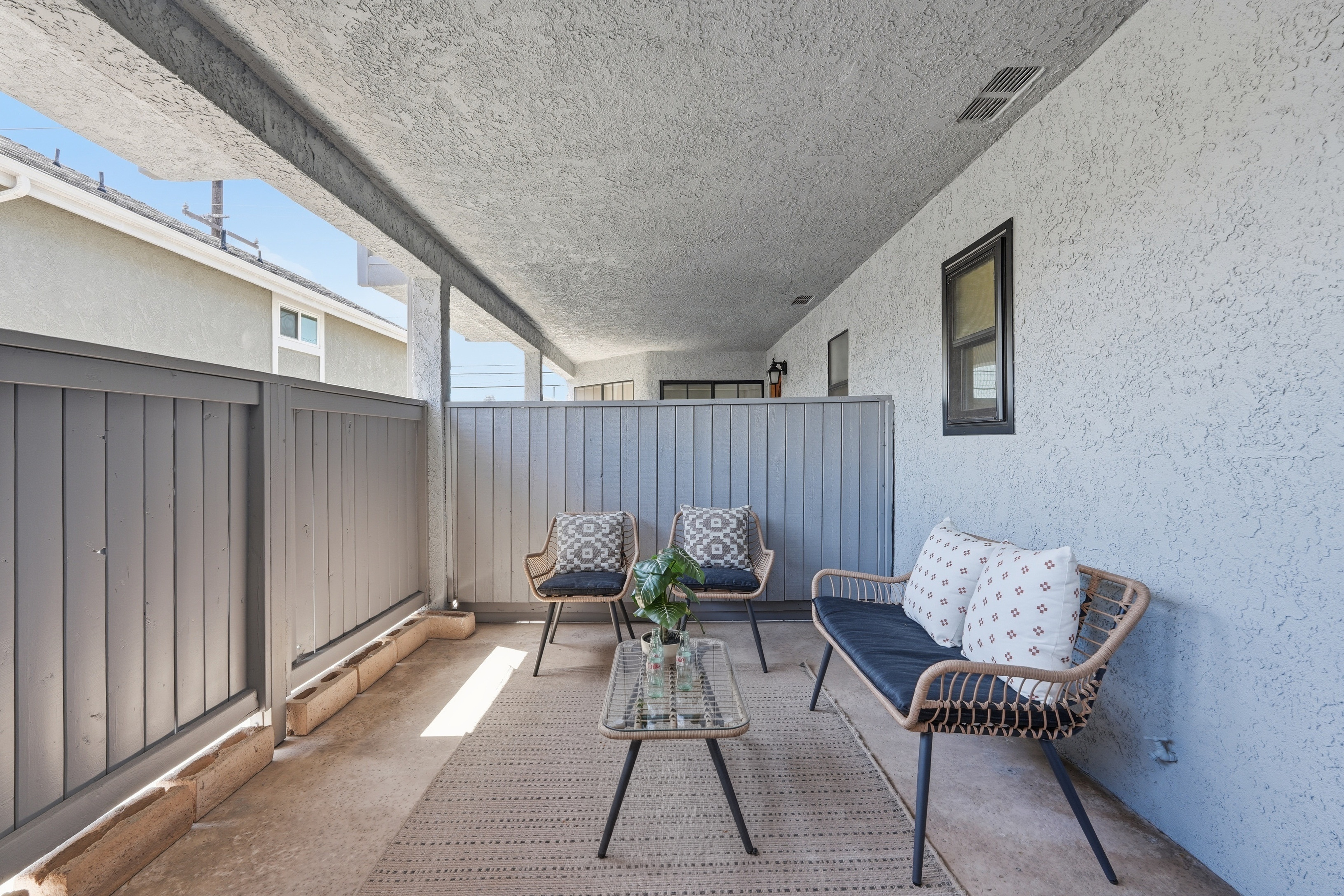  2409 Vanderbilt Lane, Redondo Beach, CA 90278 - 物件實景