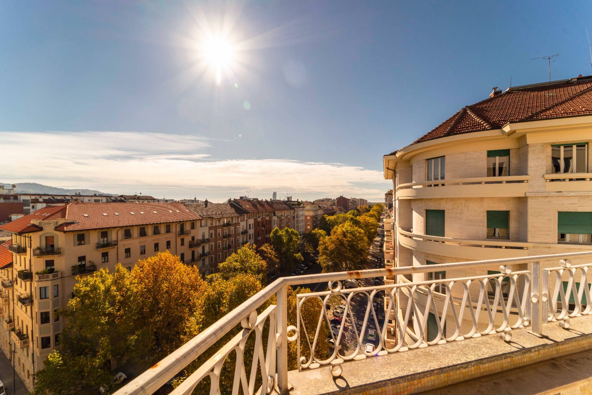 Torino, Torino, 10100, IT, 4 Bedrooms Bedrooms, ,3 BathroomsBathrooms,Residential,For Sale,1989083