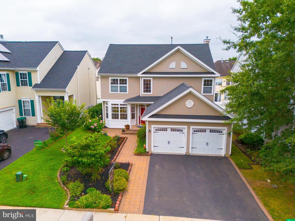 Plainsboro, New Jersey, 08536, United States, 4 Bedrooms Bedrooms, ,3 BathroomsBathrooms,Residential,For Sale,1900525