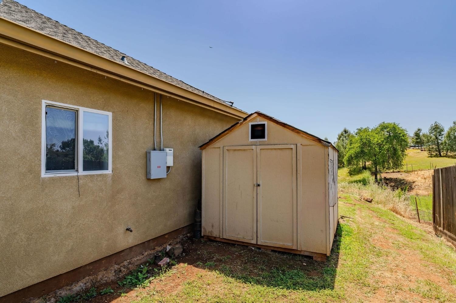Valley Springs, California, 95252, United States, 3 Bedrooms Bedrooms, ,2 BathroomsBathrooms,Residential,For Sale,1879867