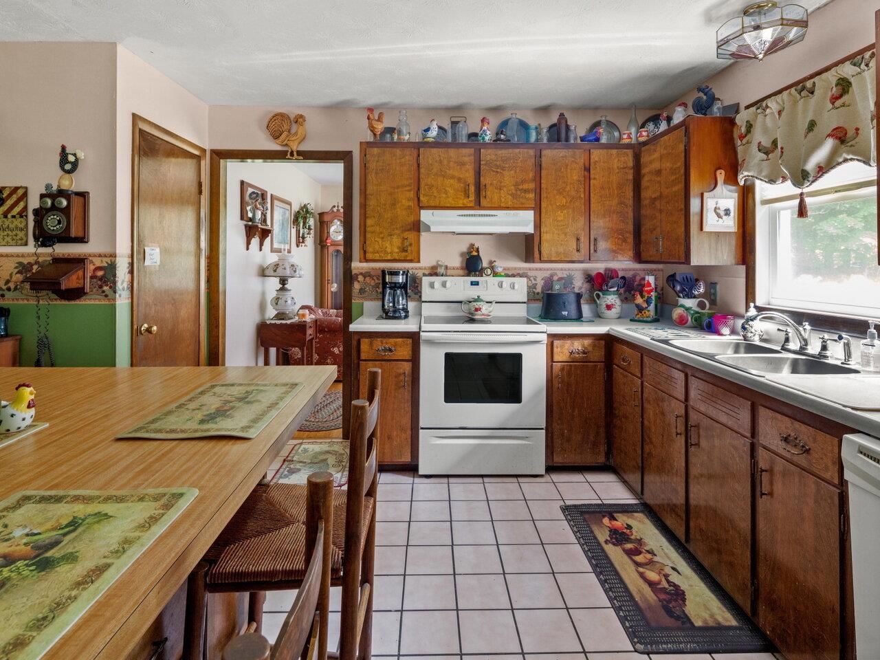 Georgia, Vermont, 05454, United States, 3 Bedrooms Bedrooms, ,2 BathroomsBathrooms,Residential,For Sale,1896918