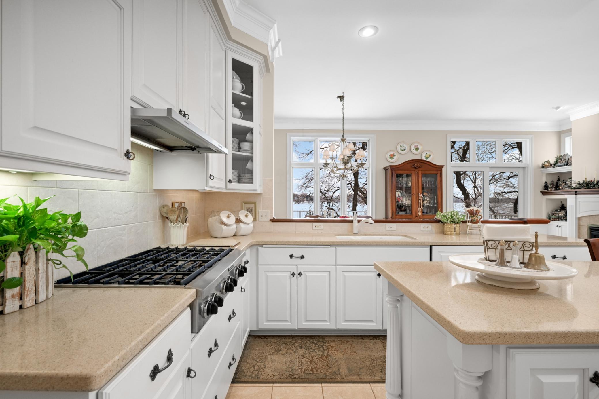 Prior Lake, Minnesota, 55372, United States, 4 Bedrooms Bedrooms, ,3 BathroomsBathrooms,Residential,For Sale,2003014