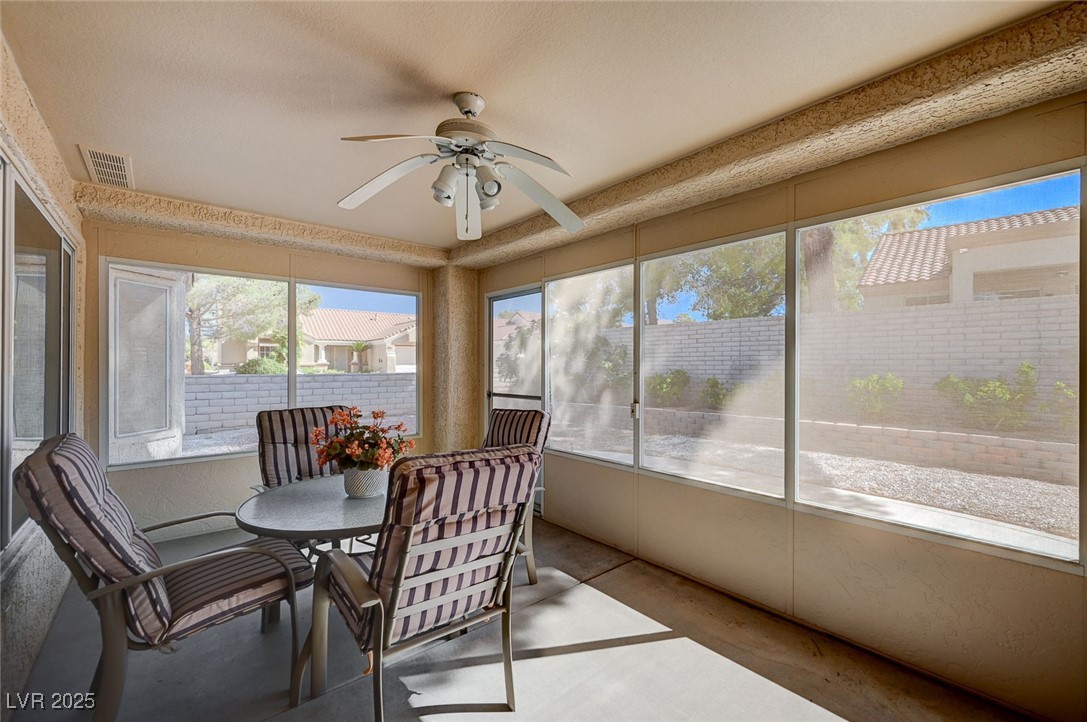 Las Vegas, Nevada, 89134, United States, 2 Bedrooms Bedrooms, ,2 BathroomsBathrooms,Residential,For Sale,1950375