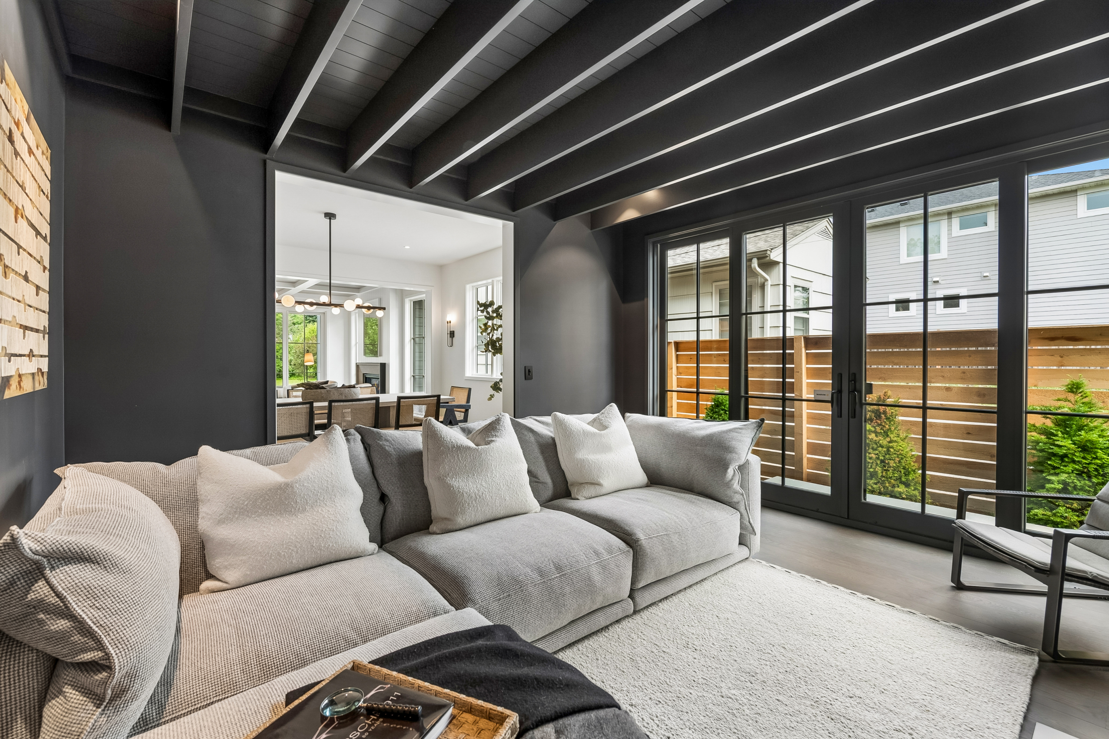  Timeless Luxury Meets Modern Design in Edina - 物件實景