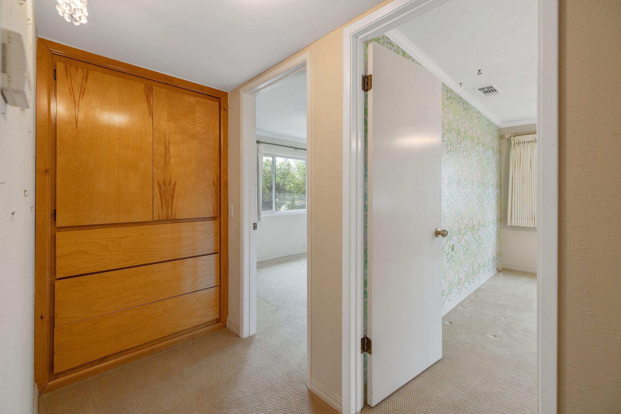 Fresno, California, 93722, United States, 3 Bedrooms Bedrooms, ,2 BathroomsBathrooms,Residential,For Sale,1984127