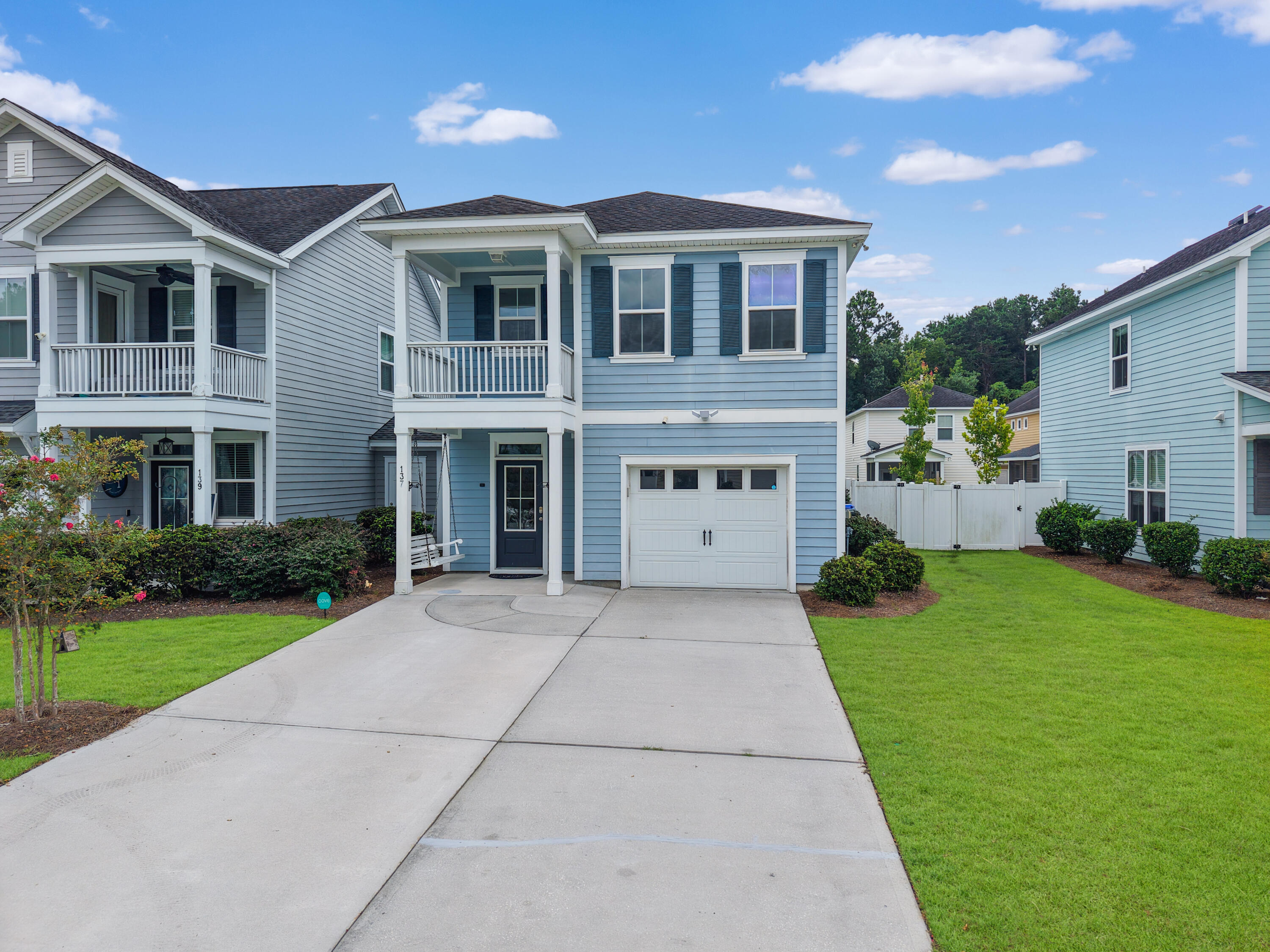 Charleston, South Carolina, 29414, United States, 3 Bedrooms Bedrooms, ,3 BathroomsBathrooms,Residential,For Sale,1913391