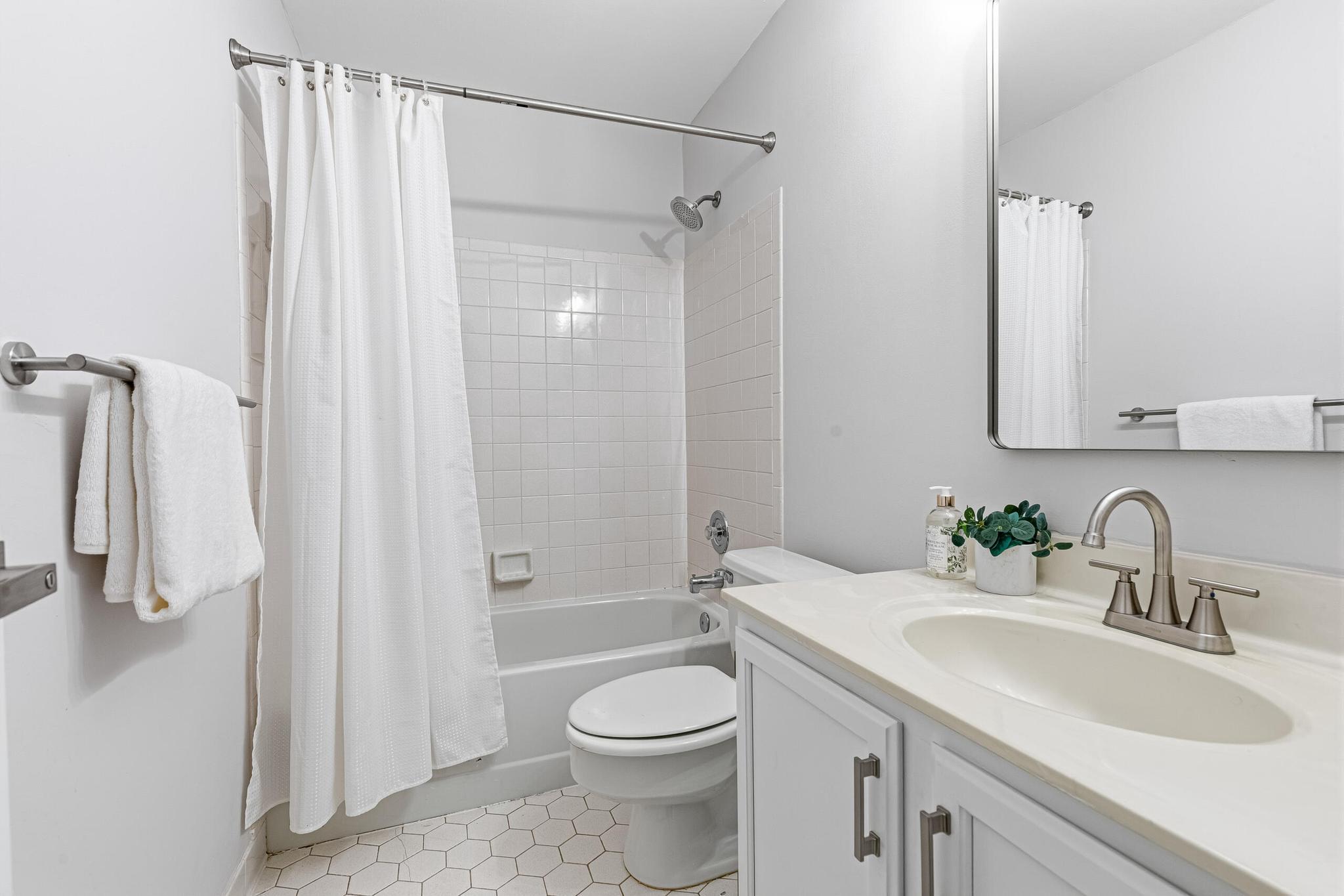  2067 Van Tuyl Place, Falls Church, VA, 22043 - 物件實景