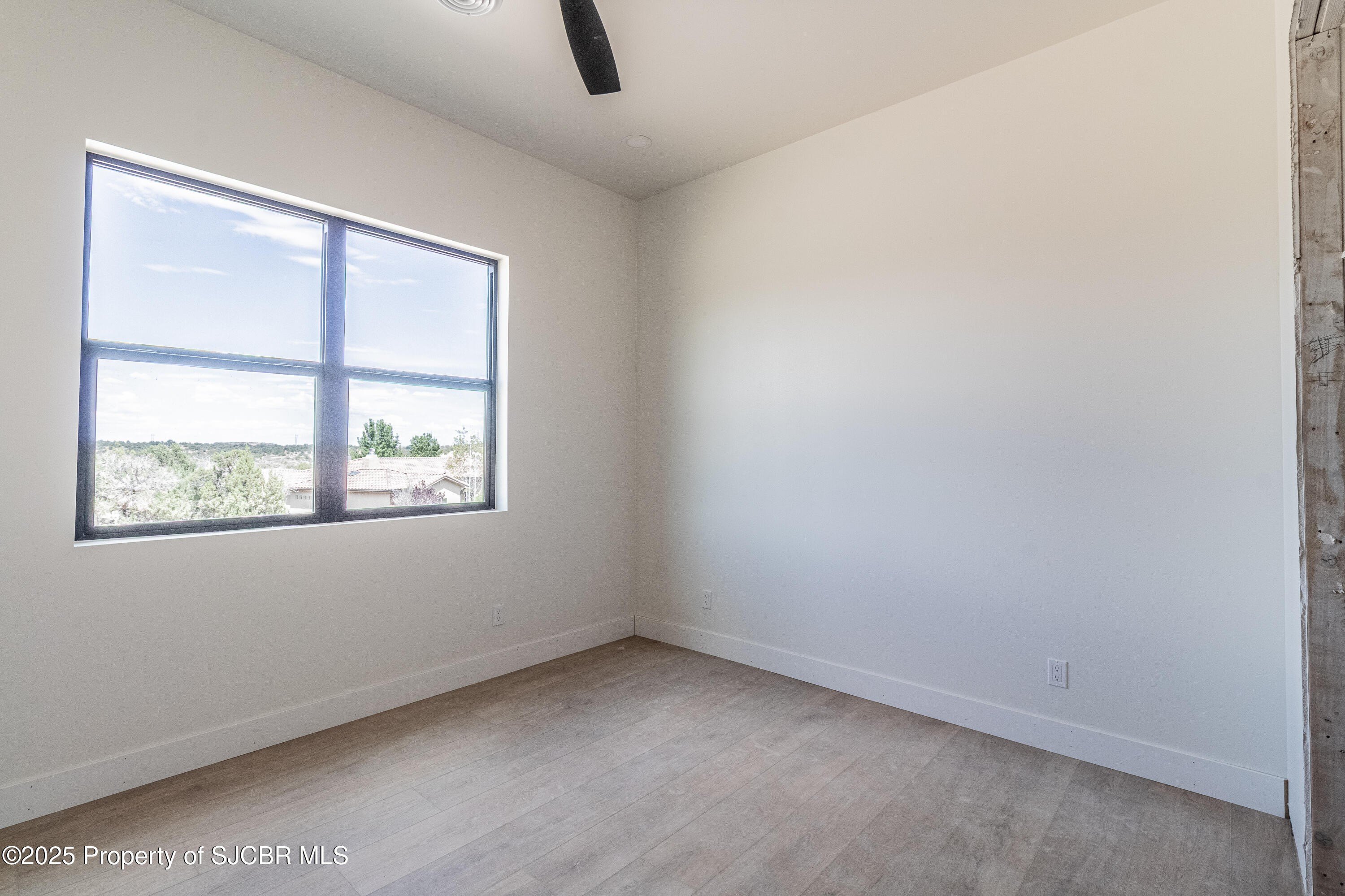 Farmington, New Mexico, 87402, United States, 4 Bedrooms Bedrooms, ,3 BathroomsBathrooms,Residential,For Sale,1902752