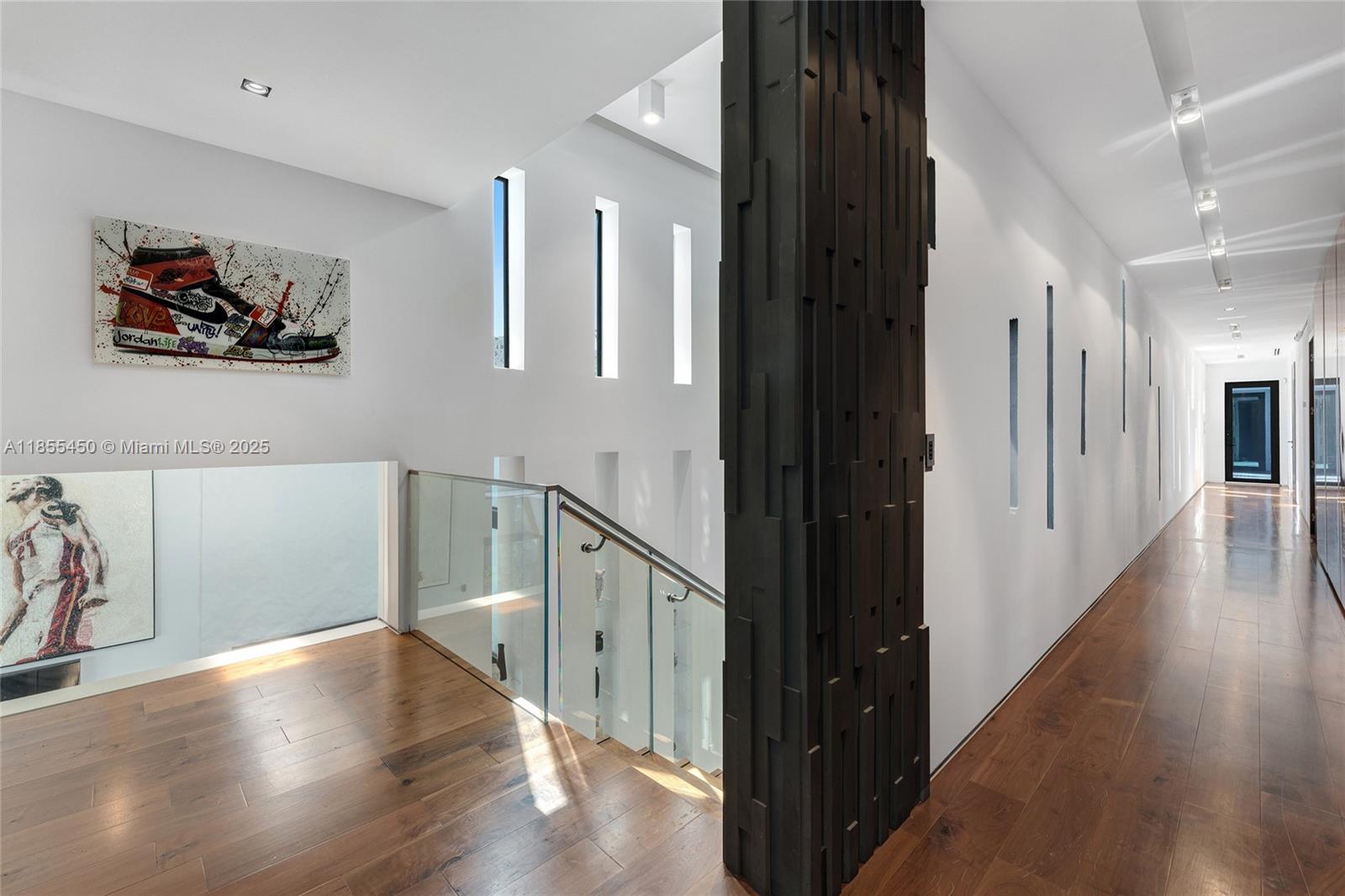 Miami Beach, Florida, 33140, United States, 5 Bedrooms Bedrooms, ,8 BathroomsBathrooms,Residential,For Sale,1918042