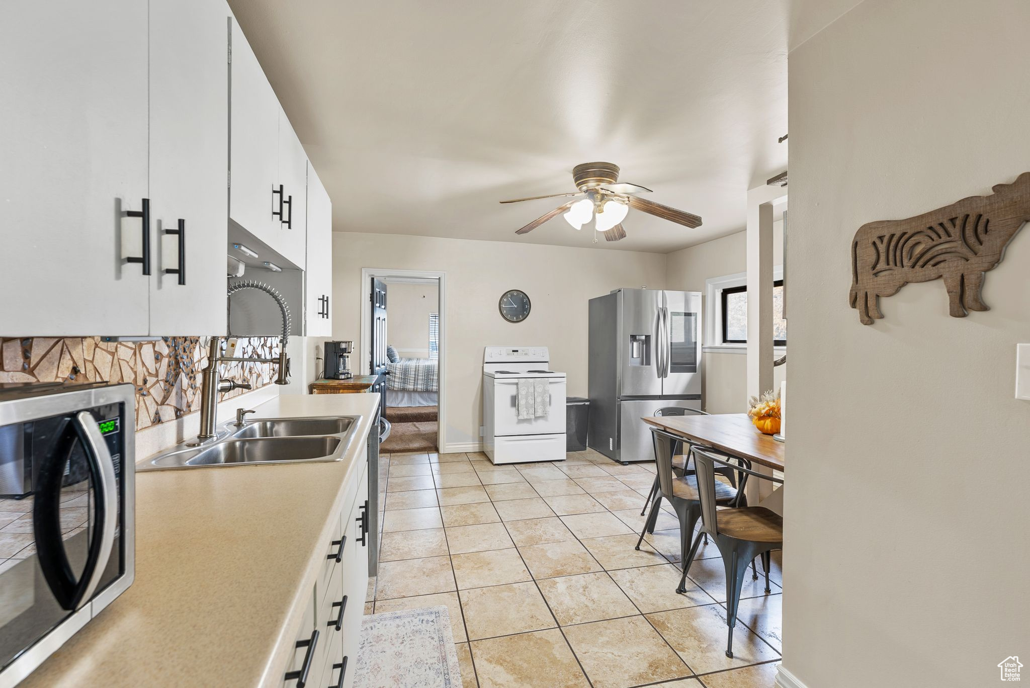 Heber City, Utah, 84032, United States, 3 Bedrooms Bedrooms, ,1 BathroomBathrooms,Residential,For Sale,1989702