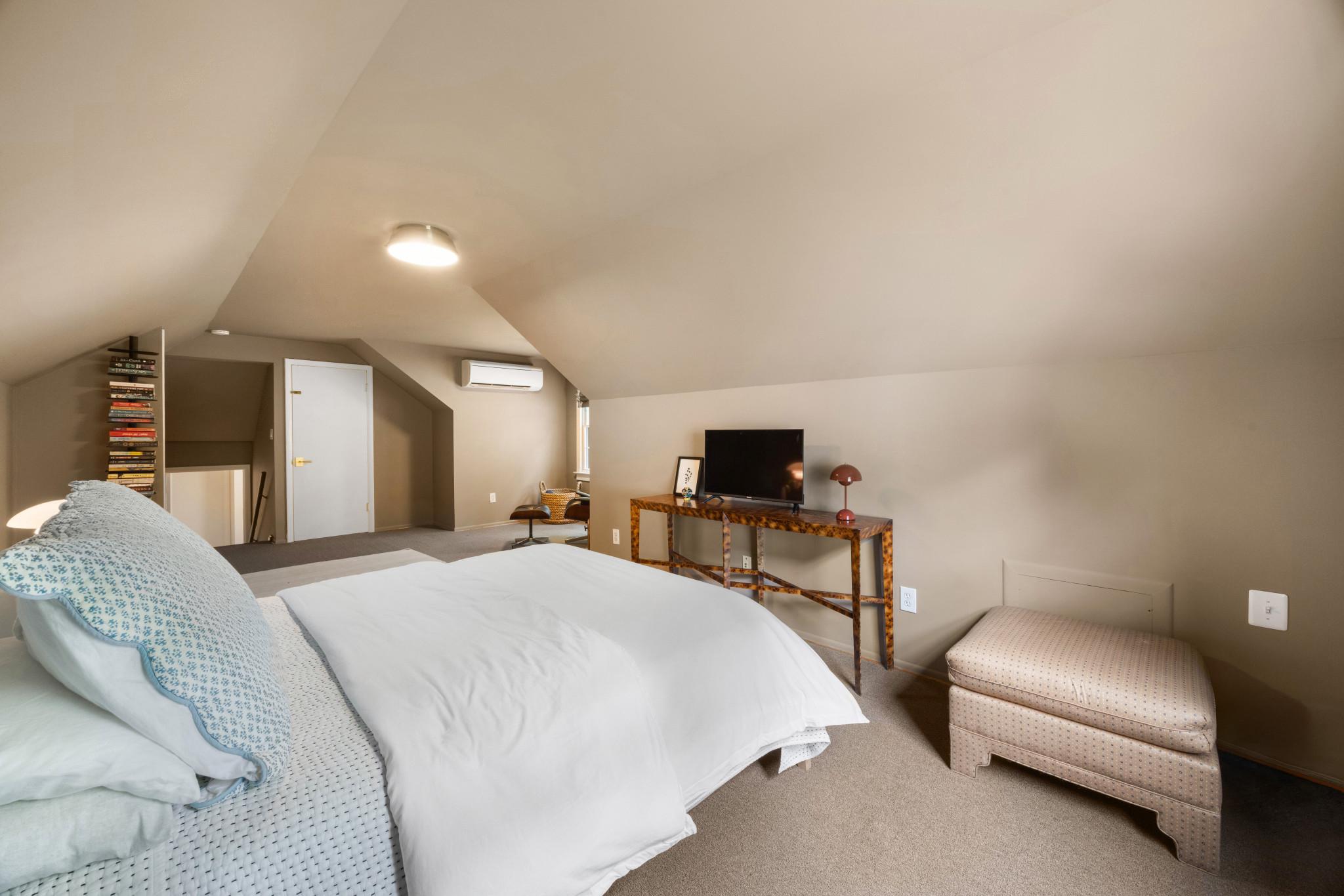  825 Elaine Court, Alexandria, VA, 22308 - 物件實景