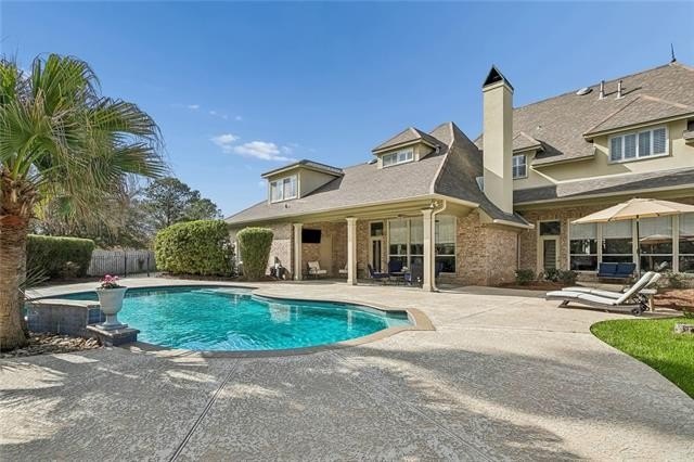 Mandeville, Louisiana, 70471, United States, 5 Bedrooms Bedrooms, ,6 BathroomsBathrooms,Residential,For Sale,2025079