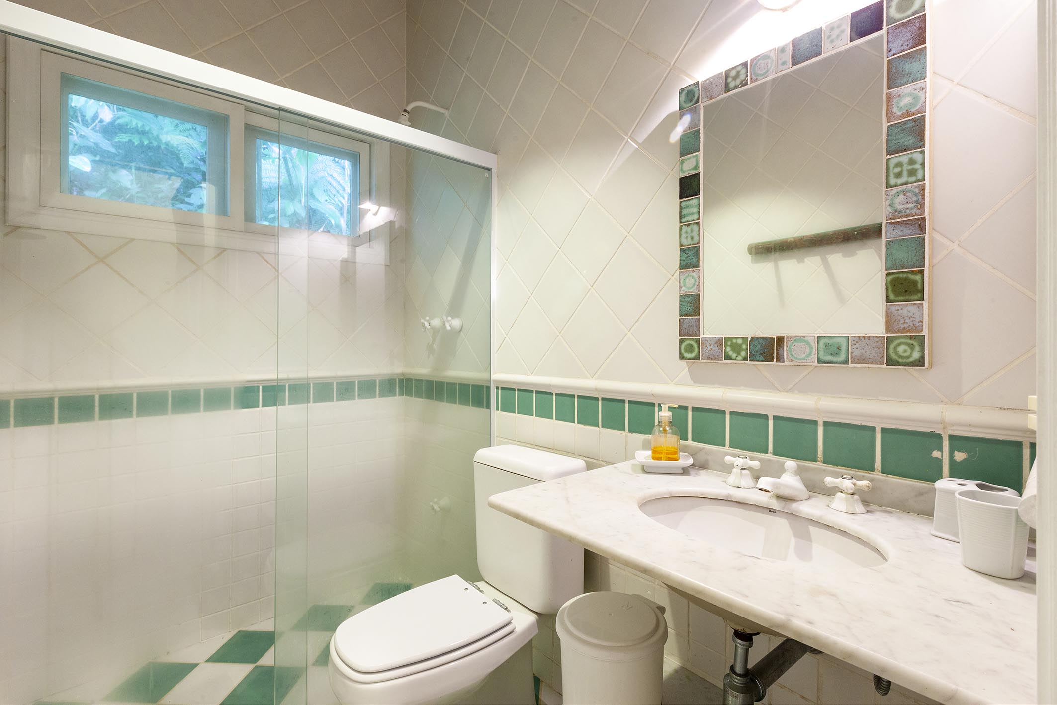  Architect-designed house surrounded by greenery in Maresias - 物件實景