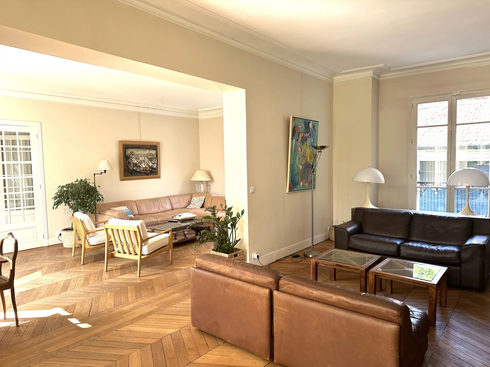 Le Vésinet, Île-de-France, 78110, FR, 6 Bedrooms Bedrooms, ,5 BathroomsBathrooms,Residential,For Sale,1994662