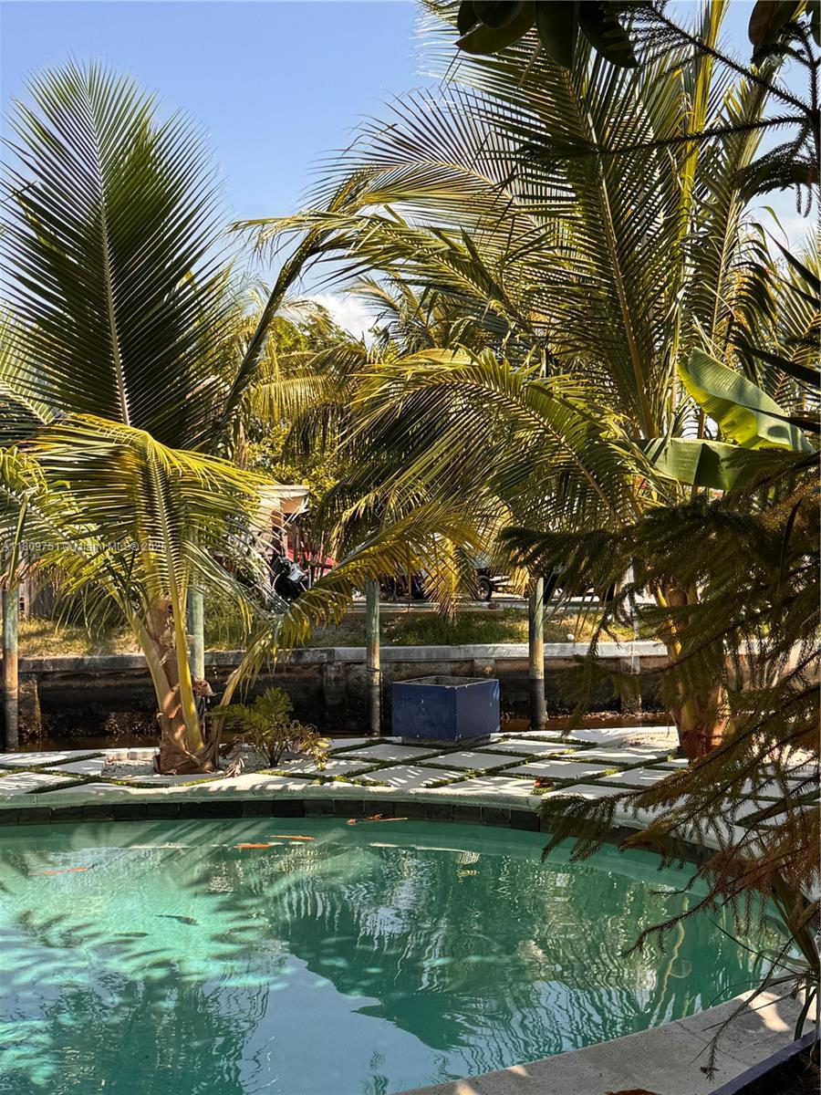 Pompano Beach, Florida, 33060, United States, 2 Bedrooms Bedrooms, ,2 BathroomsBathrooms,Residential,For Sale,1829168