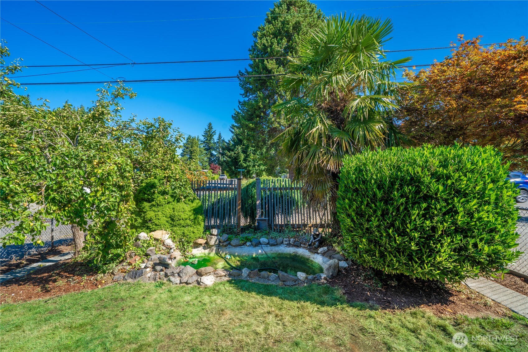 Renton, Washington, 98056, United States, 2 Bedrooms Bedrooms, ,1 BathroomBathrooms,Residential,For Sale,1907773
