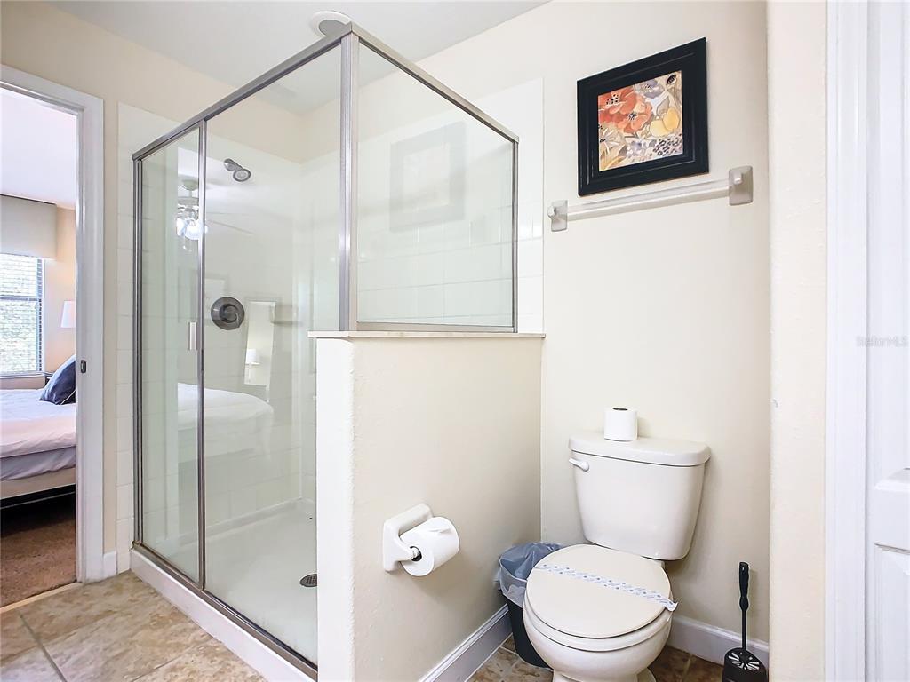 Davenport, Florida, 33896, United States, 8 Bedrooms Bedrooms, ,5 BathroomsBathrooms,Residential,For Sale,1827477
