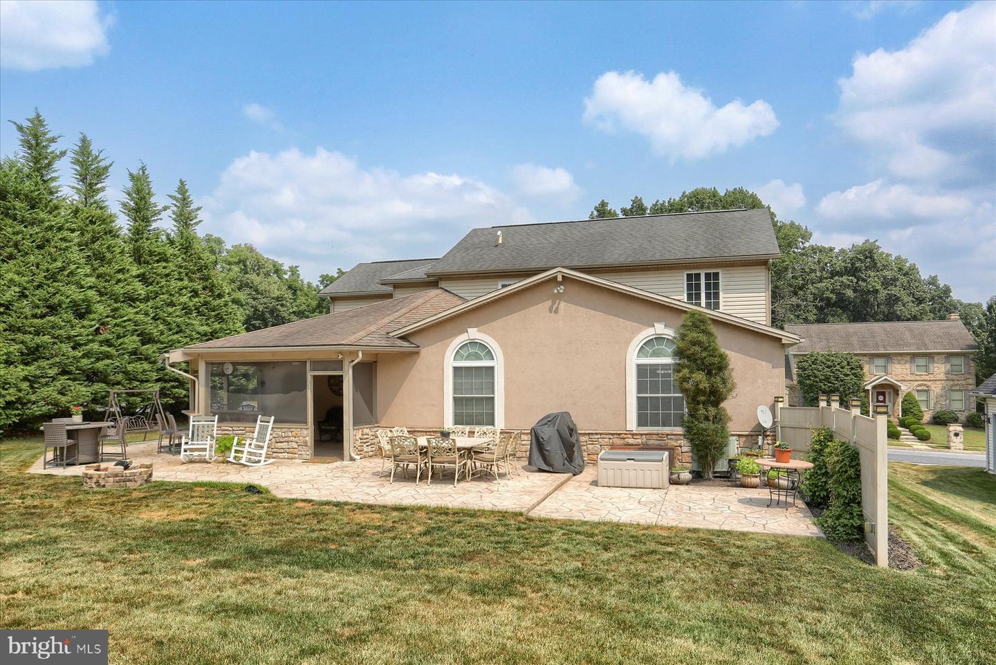 Harrisburg, Pennsylvania, 17111, United States, 4 Bedrooms Bedrooms, ,4 BathroomsBathrooms,Residential,For Sale,1958144