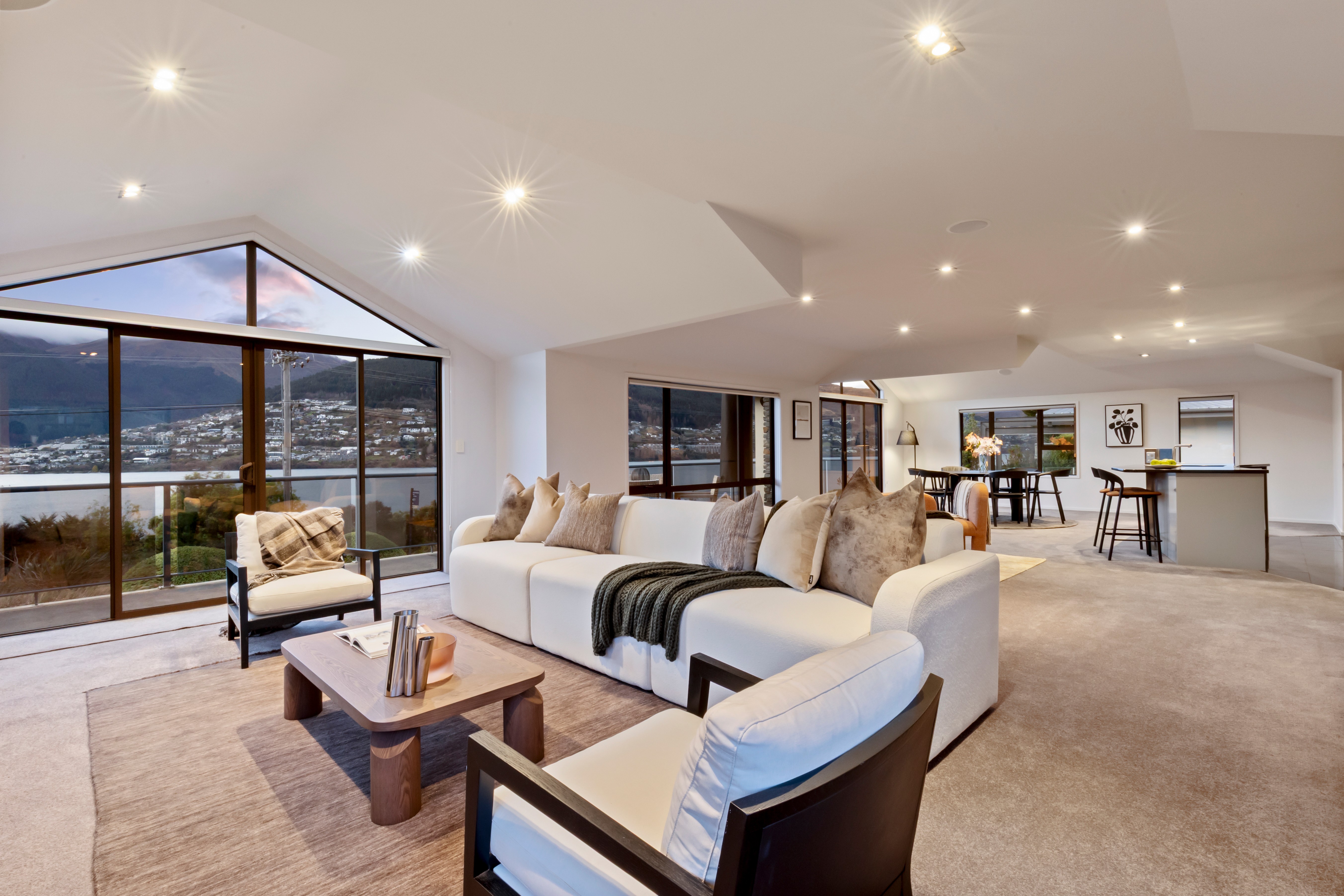  Sunshine, Space and Kelvin Heights Living - 物件實景