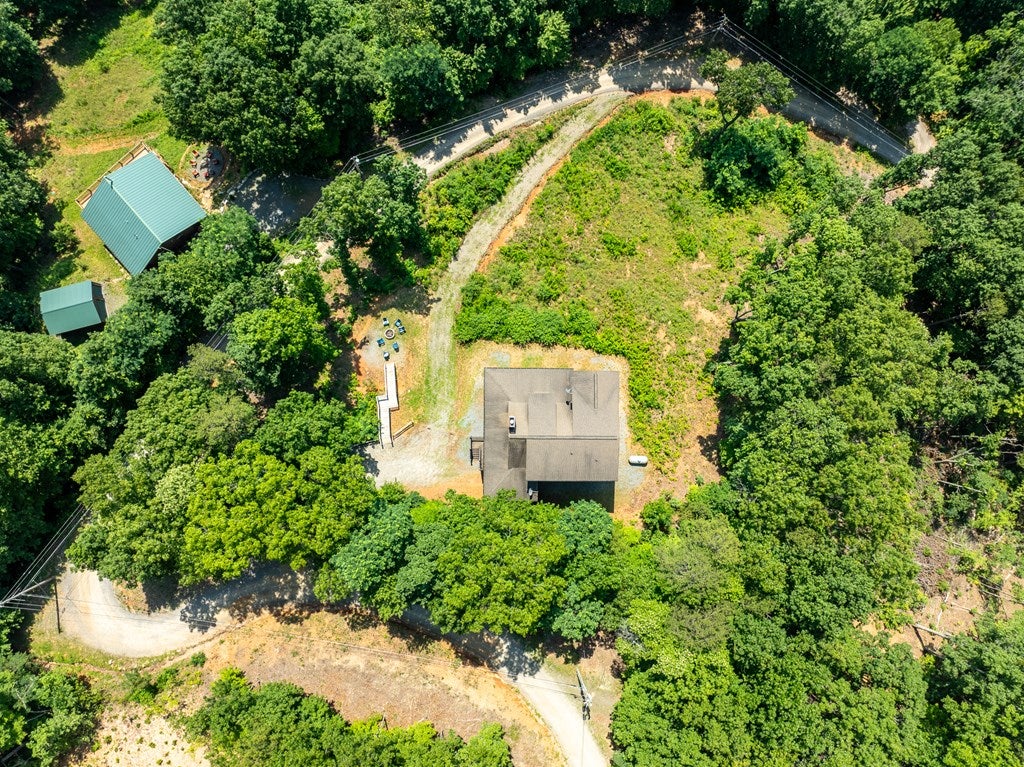 Murphy, North Carolina, 28096, United States, 4 Bedrooms Bedrooms, ,4 BathroomsBathrooms,Residential,For Sale,1871298