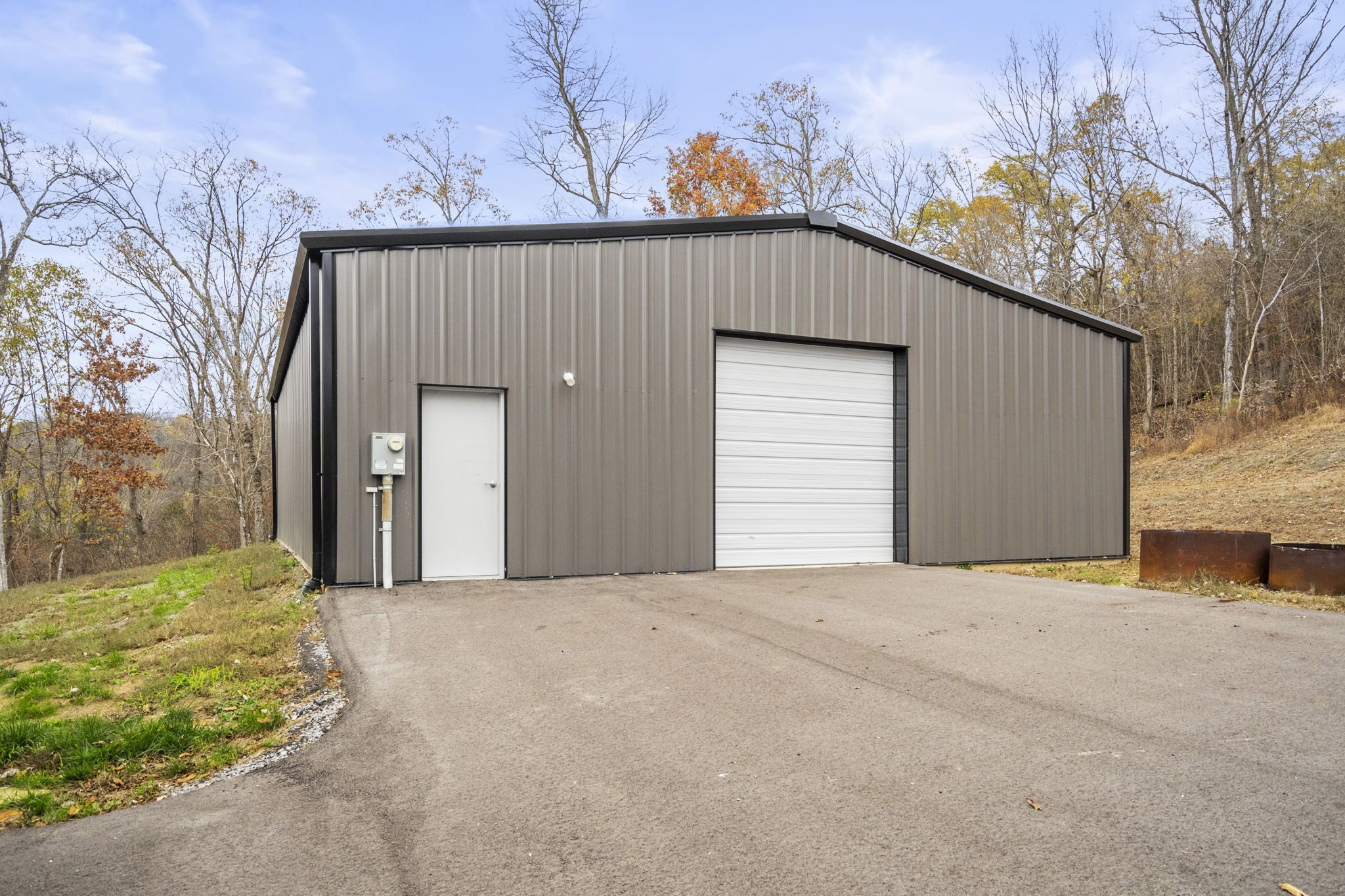 Bethpage, Tennessee, 37022, United States, 2 Bedrooms Bedrooms, ,2 BathroomsBathrooms,Residential,For Sale,1764166
