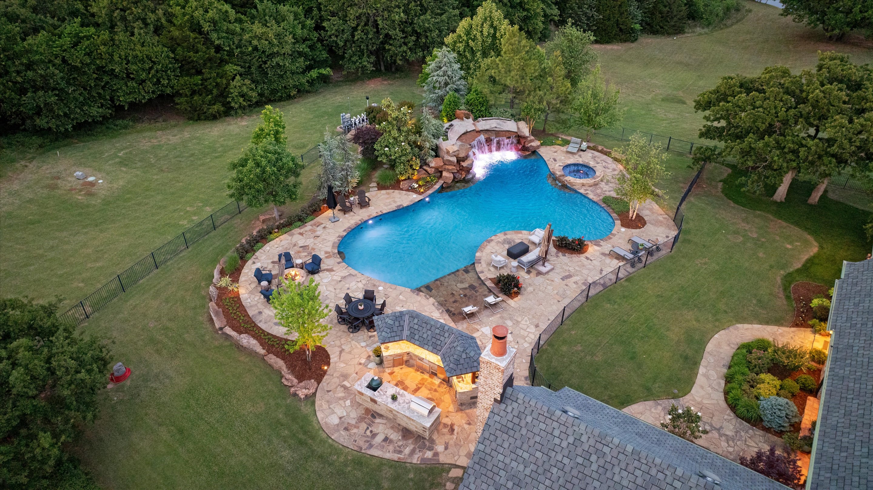  9417 Lake Way Run, Jones, OK 73049 - 物件實景