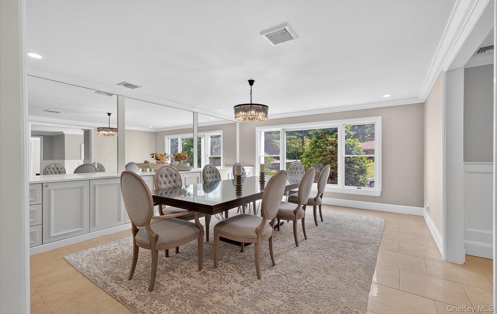 Woodbury, New York, 11797, United States, 5 Bedrooms Bedrooms, ,6 BathroomsBathrooms,Residential,For Sale,1918098