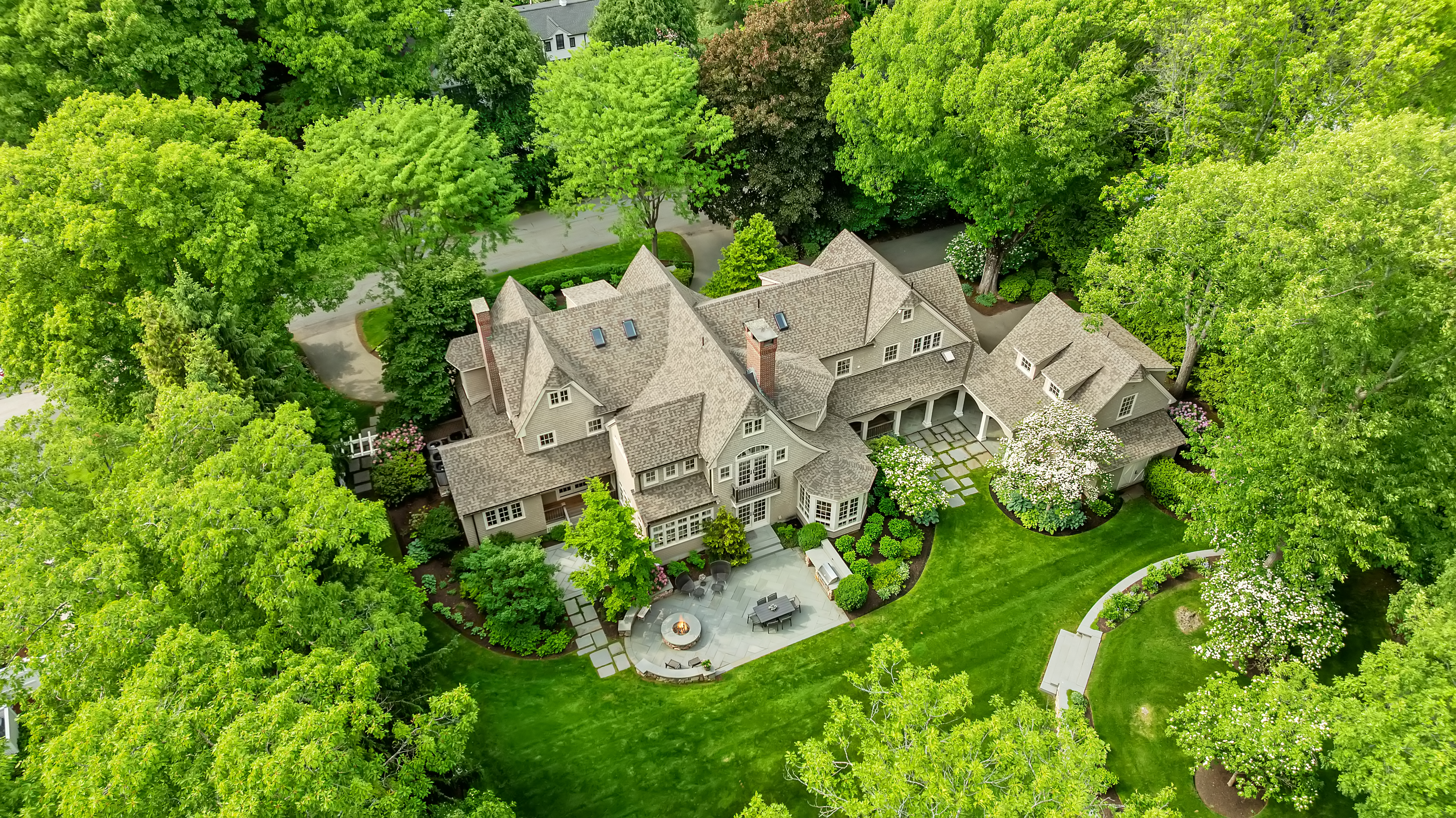  14 Greylock Road, Wellesley, MA, 02481 - 物件實景