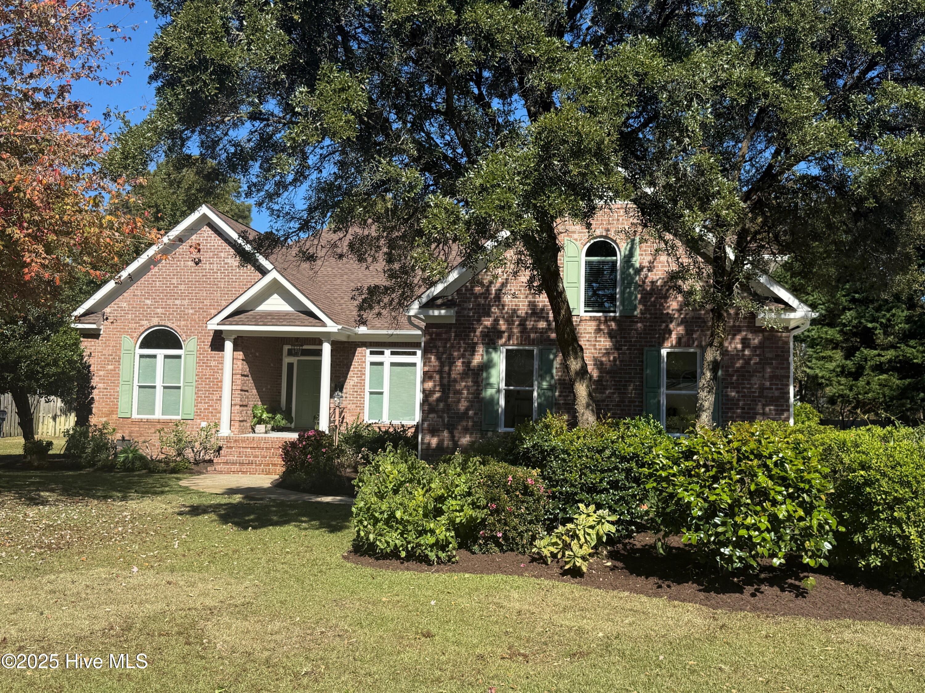 Wilmington, North Carolina, 28409, United States, 4 Bedrooms Bedrooms, ,4 BathroomsBathrooms,Residential,For Sale,1991062