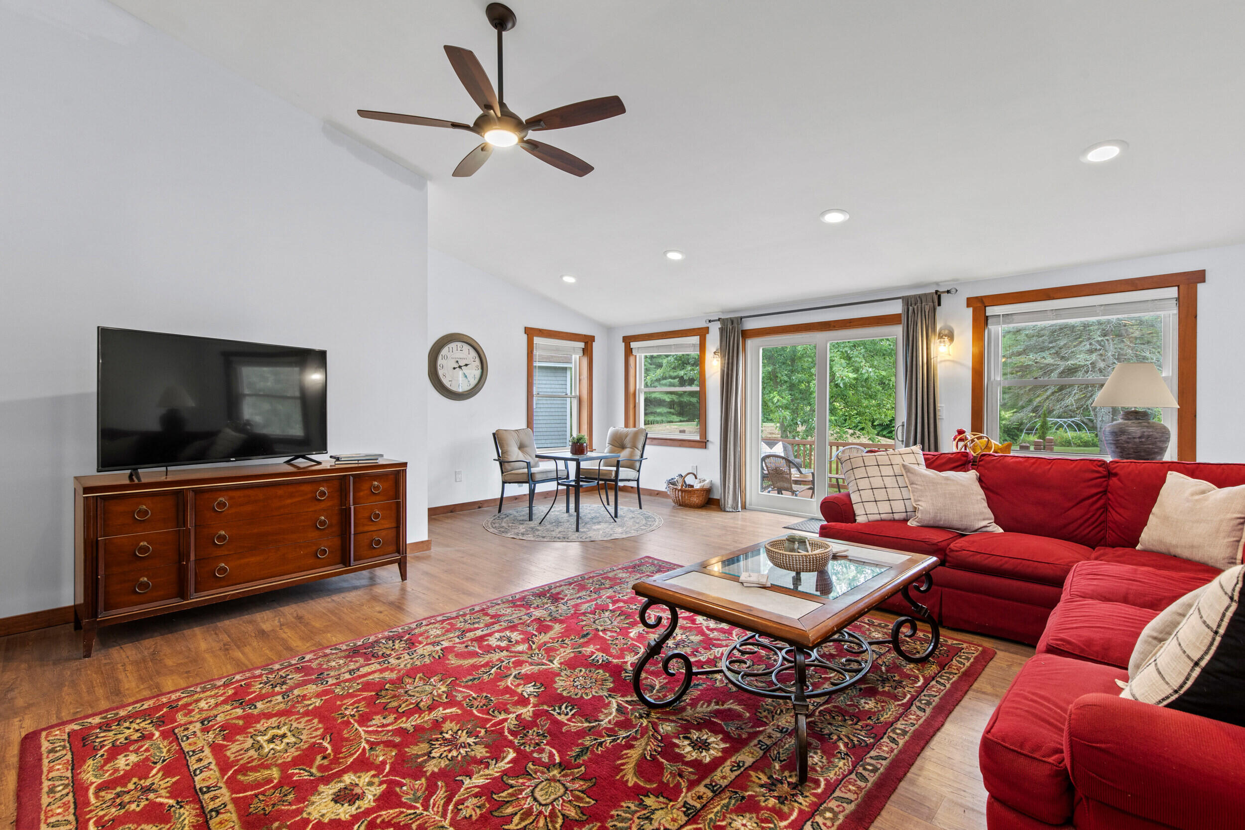 Biddeford, Maine, 04005, United States, 3 Bedrooms Bedrooms, ,2 BathroomsBathrooms,Residential,For Sale,1925813