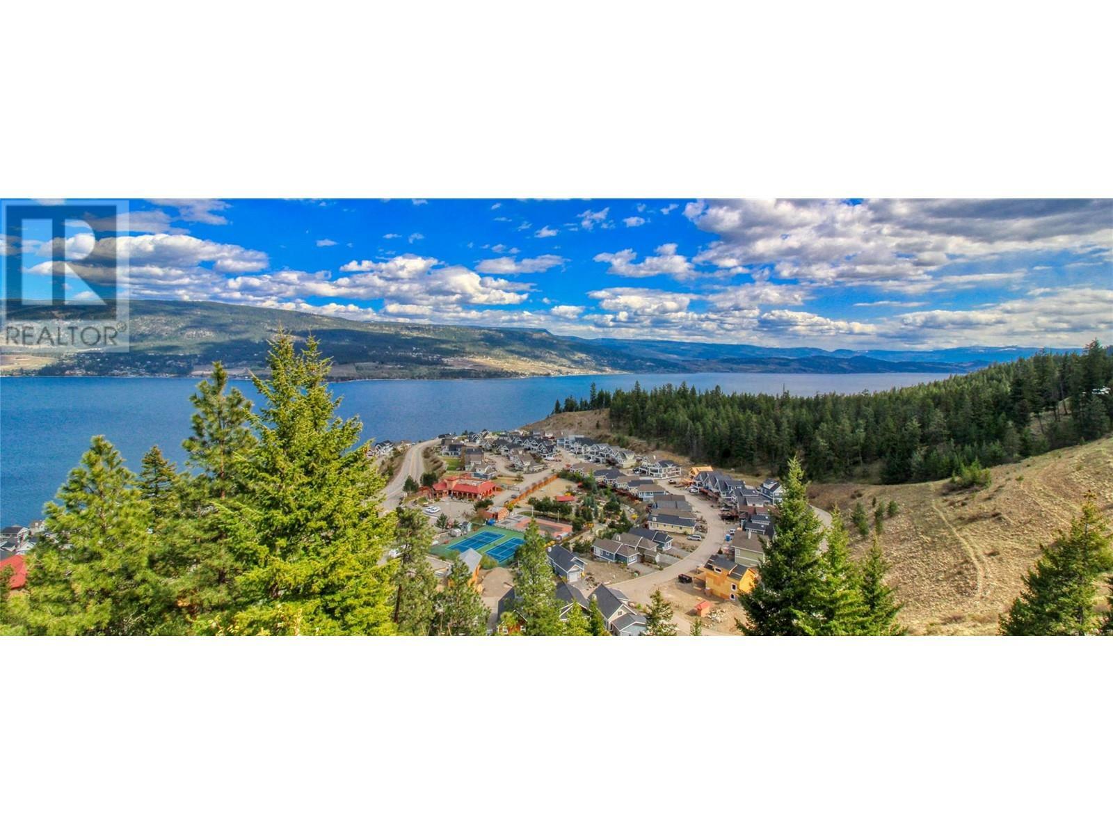 KELOWNA, British Columbia, V1Z 3R8, CA, 3 Bedrooms Bedrooms, ,2 BathroomsBathrooms,Residential,For Sale,1838856