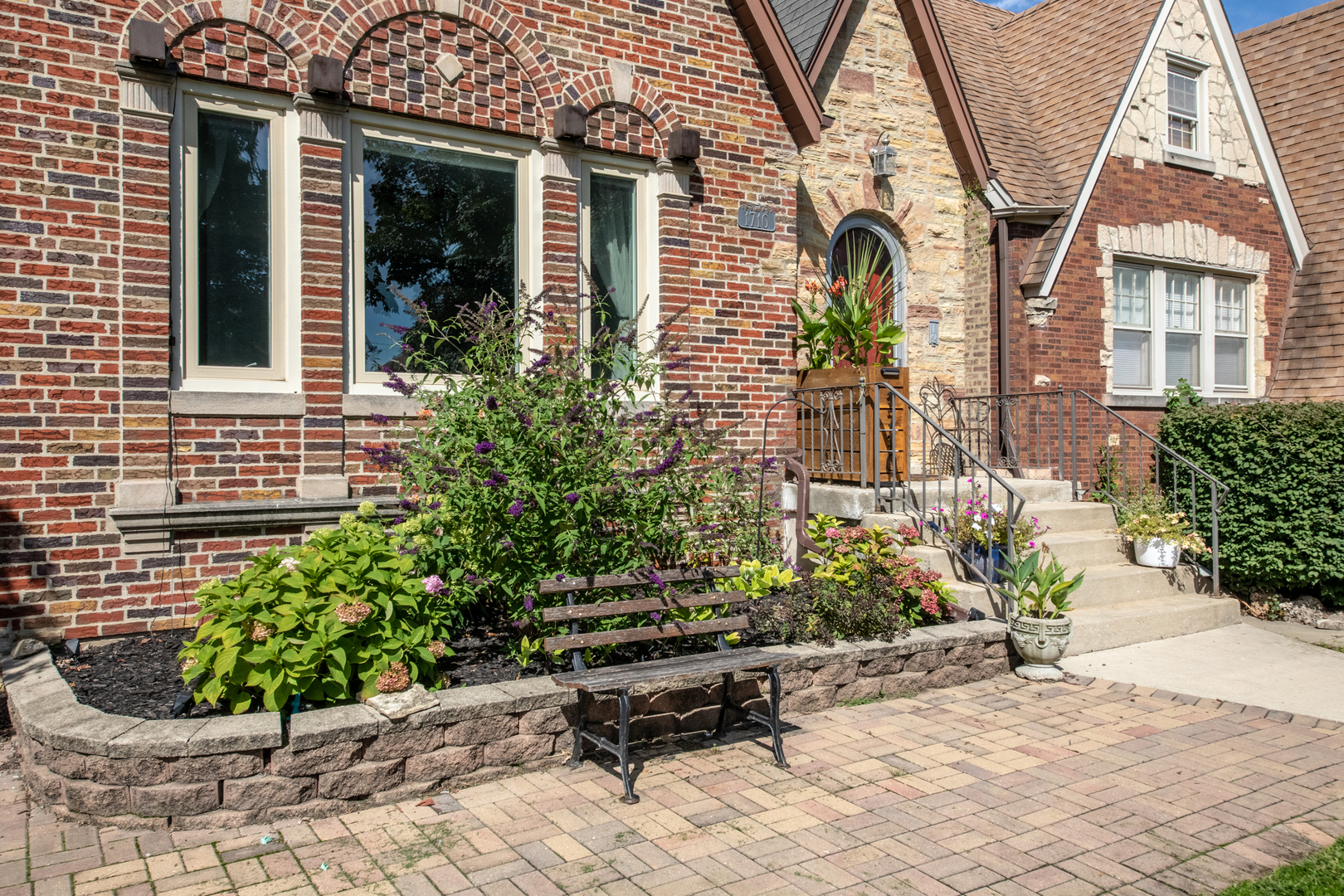 Chicago, Illinois, 60707, United States, 4 Bedrooms Bedrooms, ,2 BathroomsBathrooms,Residential,For Sale,1939861