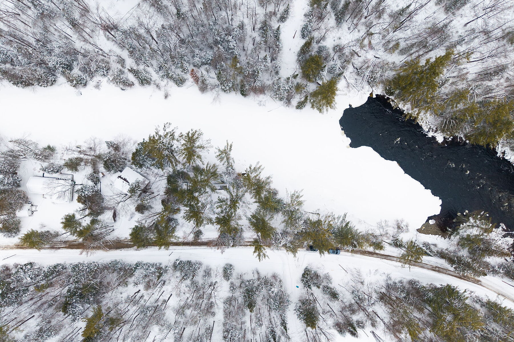  Serene Irondale River Cottage - 物件實景