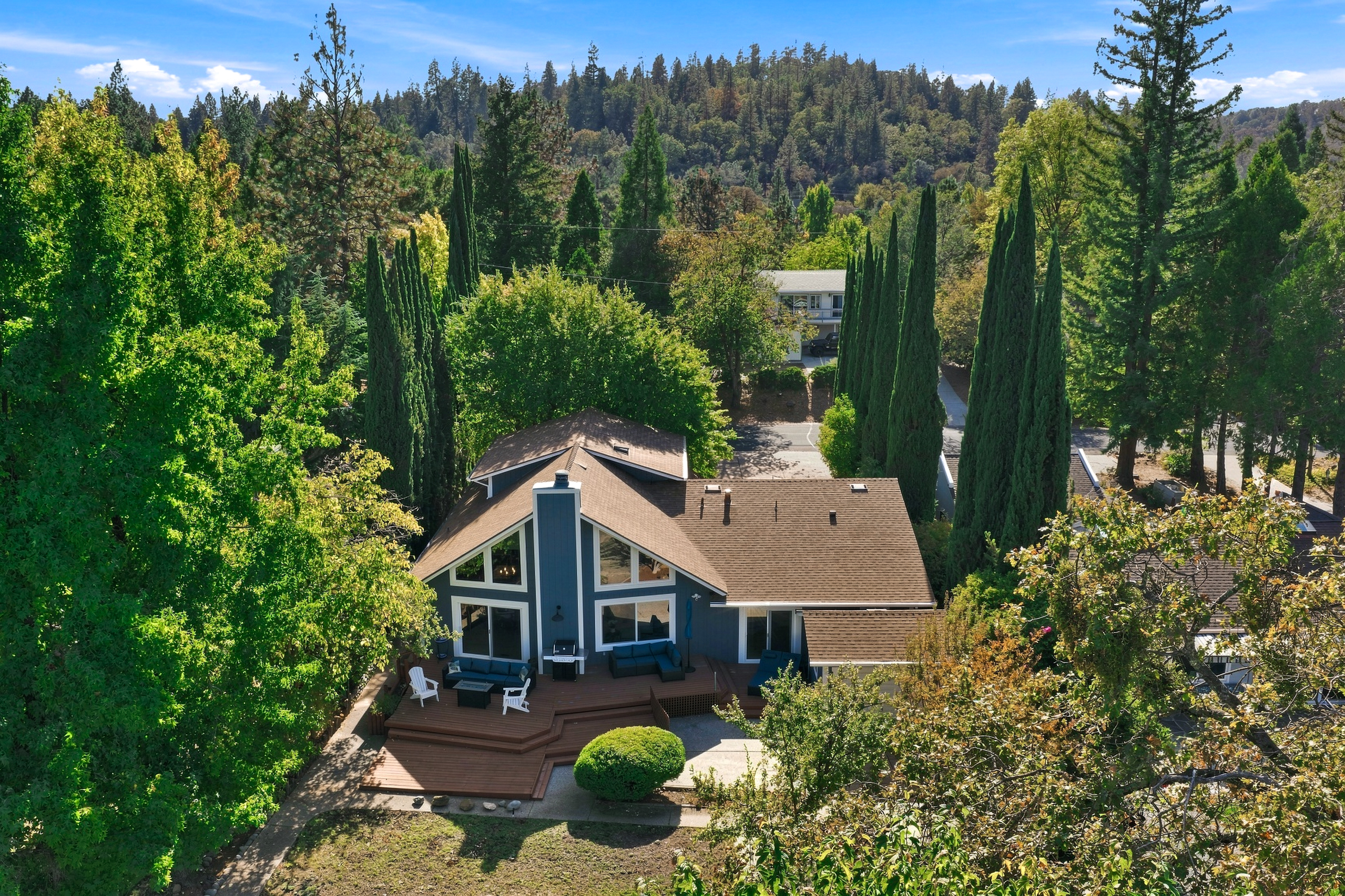  24718 Oro Valley Road, Auburn, CA 95602 - 物件實景