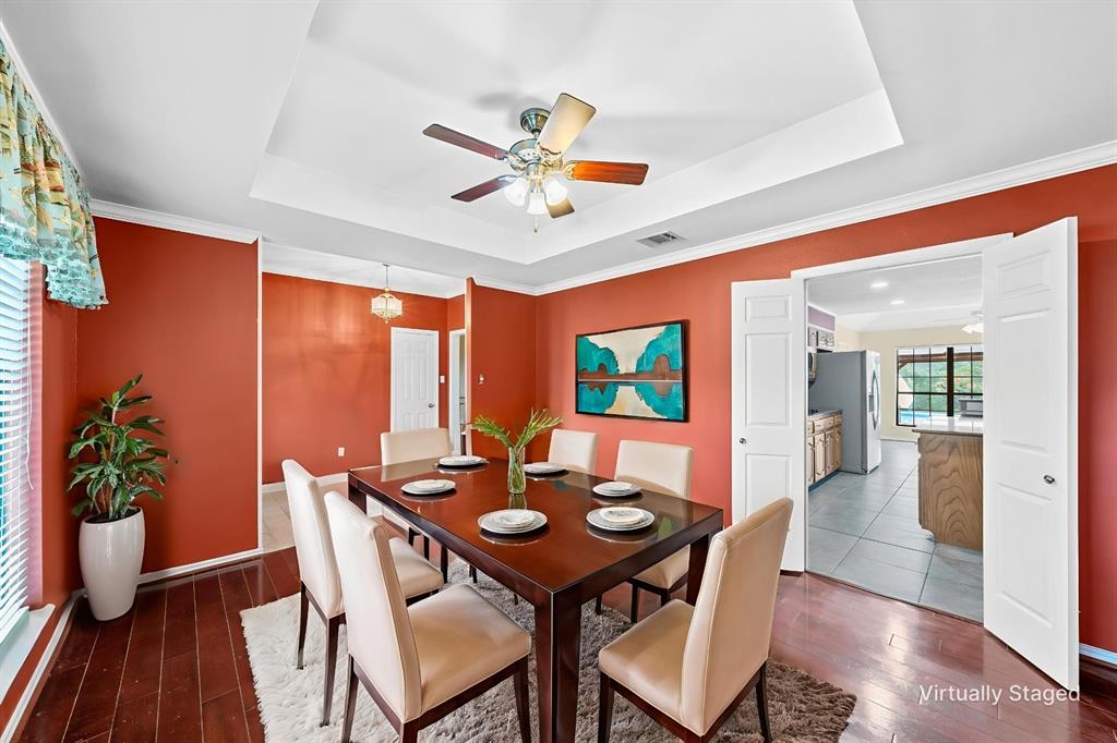 Woodway, Texas, 76712, United States, 5 Bedrooms Bedrooms, ,3 BathroomsBathrooms,Residential,For Sale,1890090