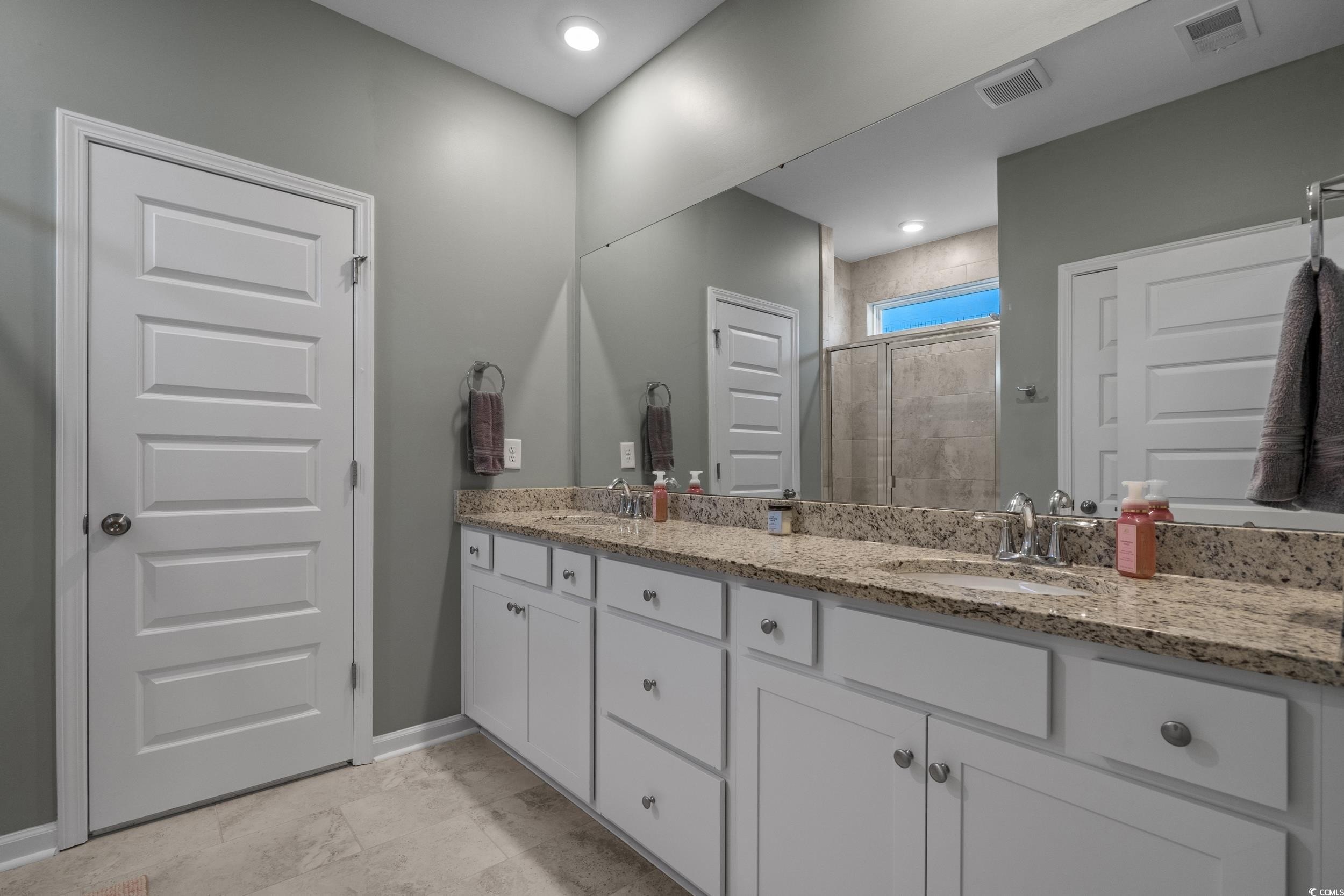 Myrtle Beach, South Carolina, 29577, United States, 5 Bedrooms Bedrooms, ,4 BathroomsBathrooms,Residential,For Sale,2005538