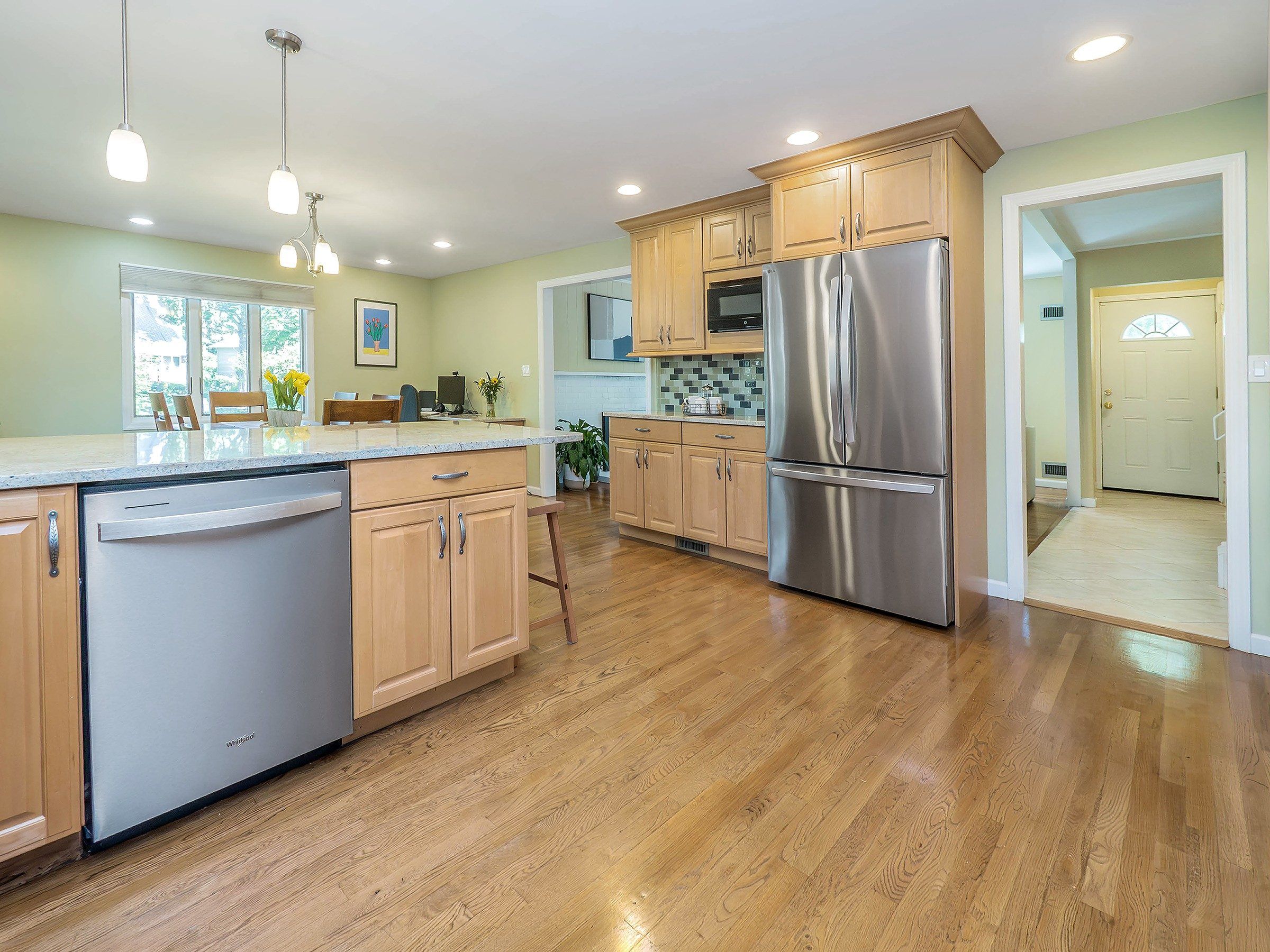  22 Andover Road, Port Washington, NY, 11050 - 物件實景