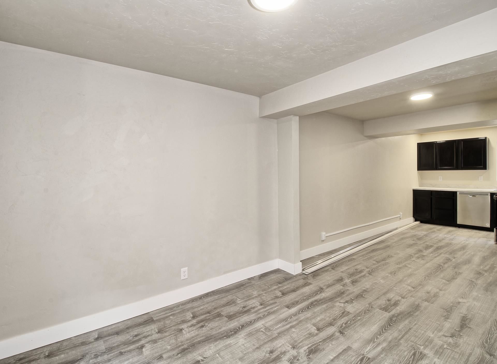 Grand Junction, Colorado, 81501, United States, 8 Bedrooms Bedrooms, ,3 BathroomsBathrooms,Residential,For Sale,1908263