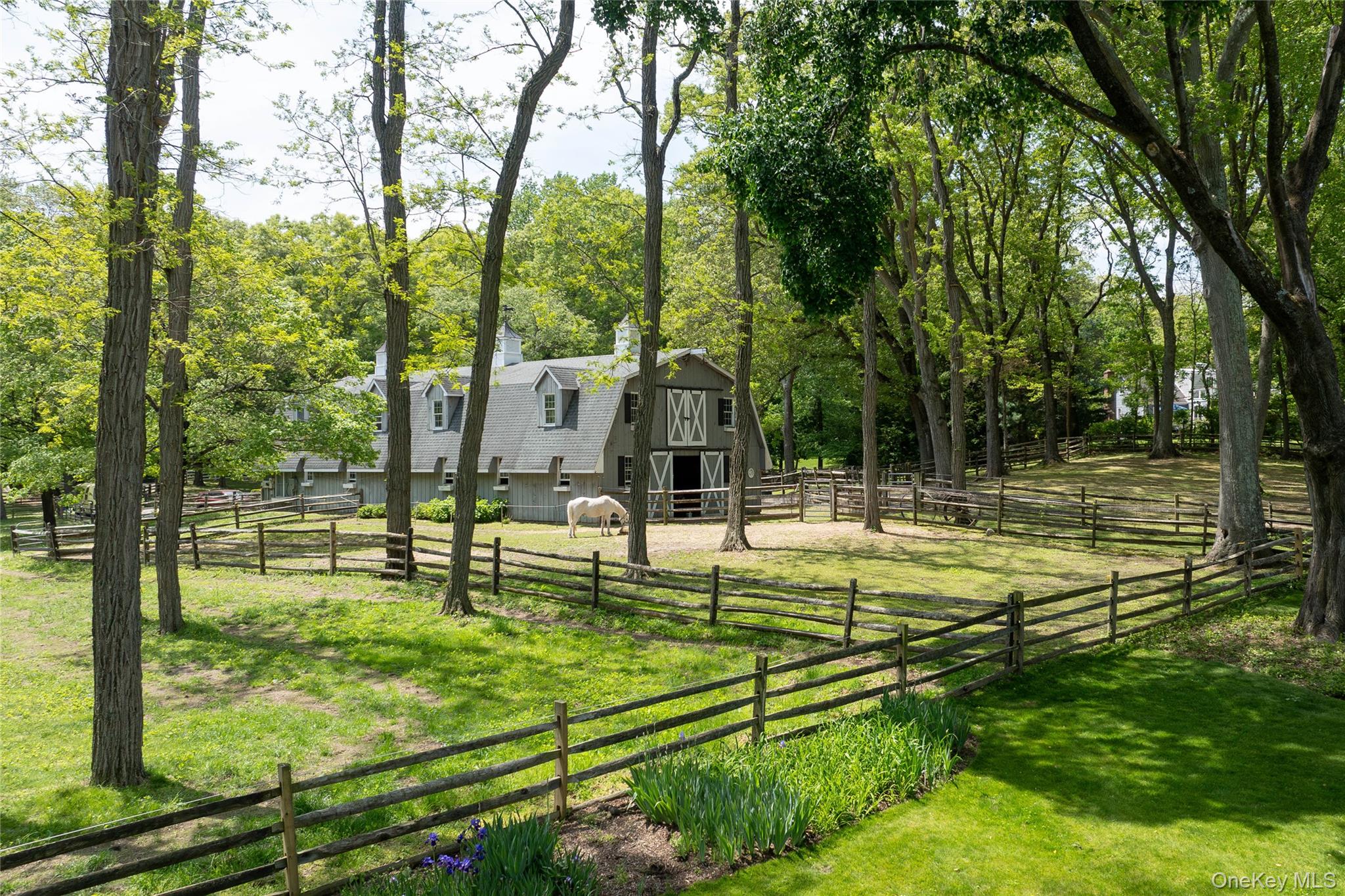  550 Chicken Valley Road, Locust Valley, NY, 11560 - 物件實景
