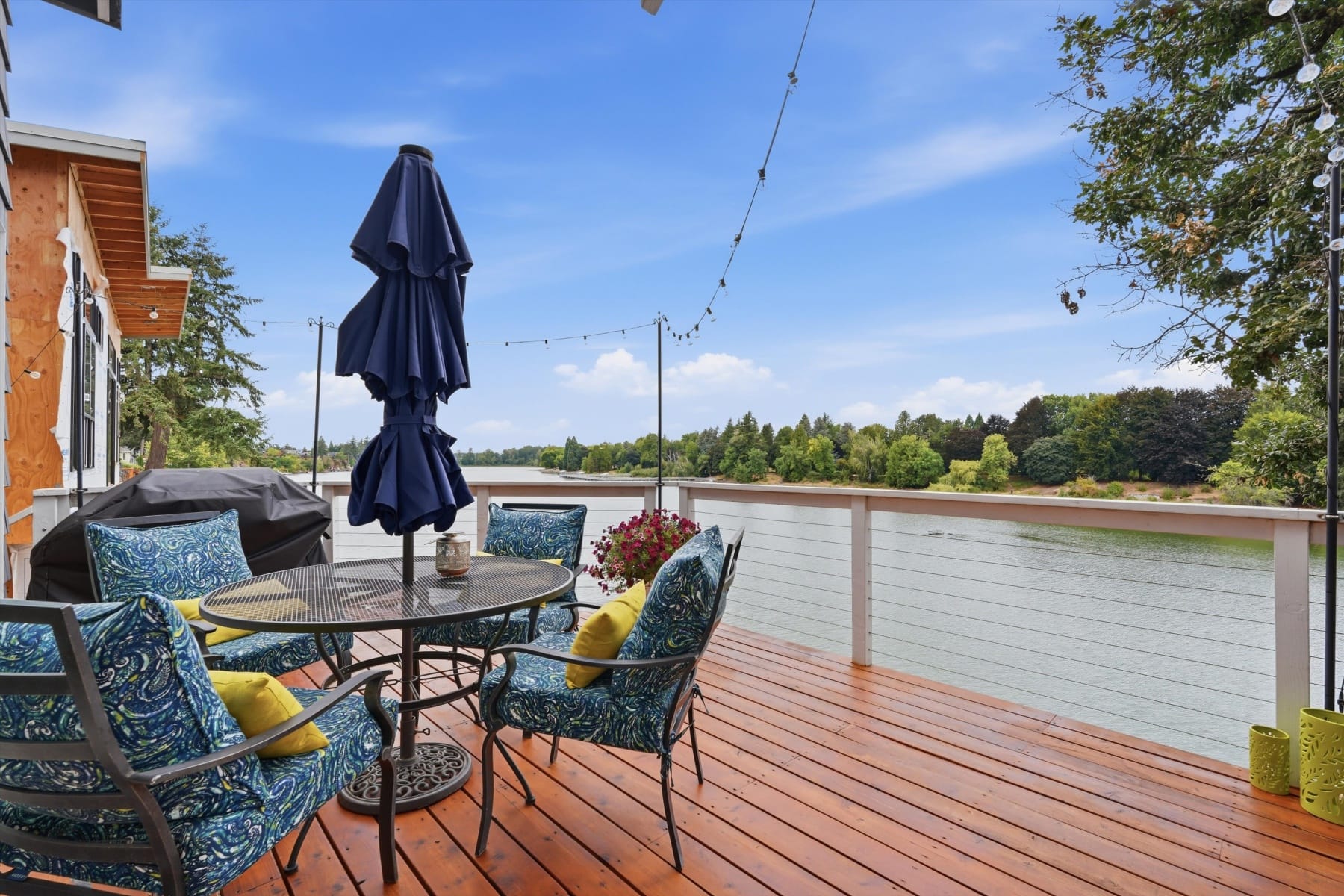  21345 NE INTERLACHEN LN Fairview, OR 97024 - 物件實景