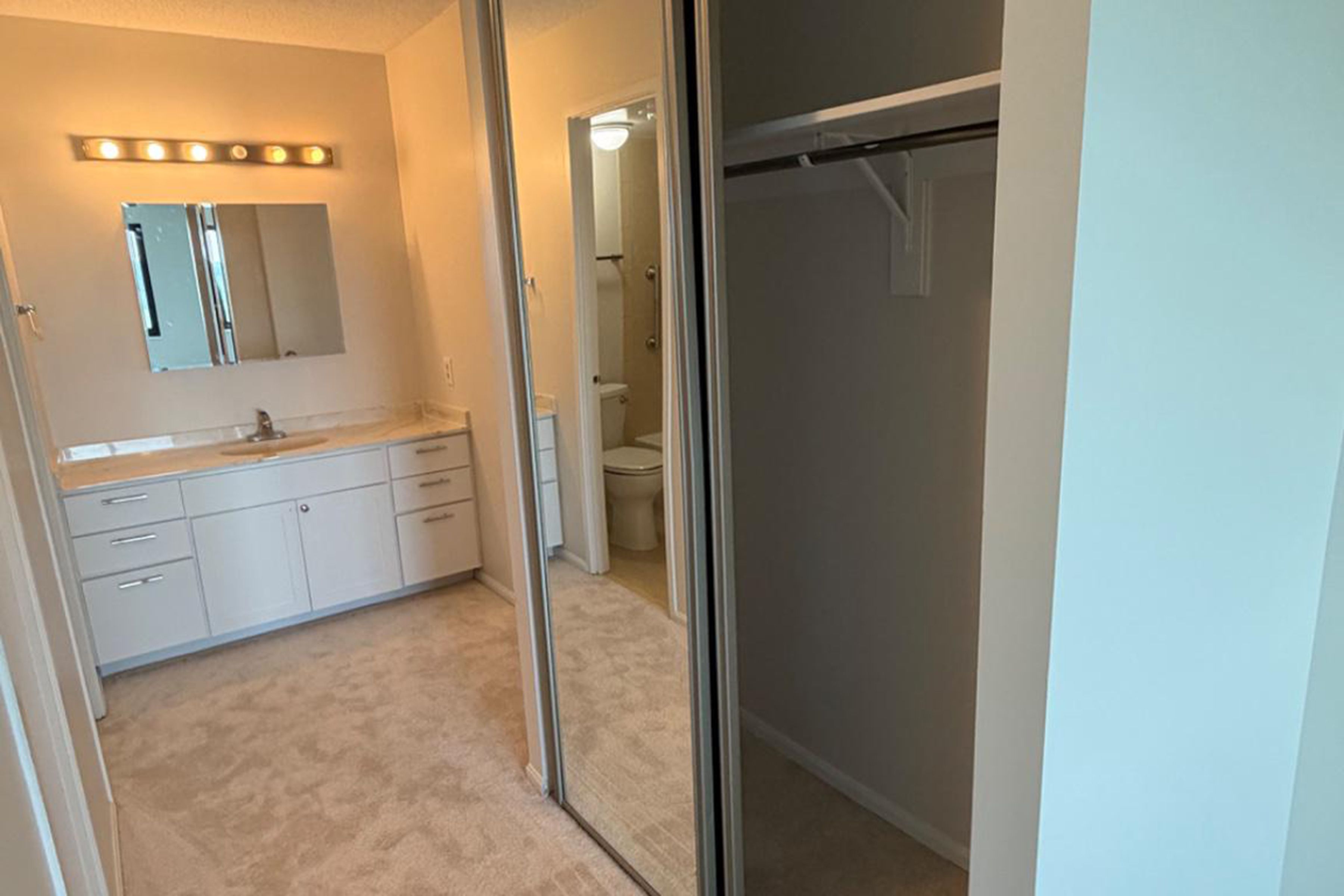  203 Yoakum Parkway, Alexandria, VA, 22304 - 物件實景